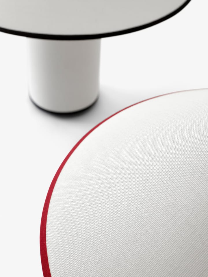 Lampe de table Colette ATD6 - blanc et merlot - &Tradition