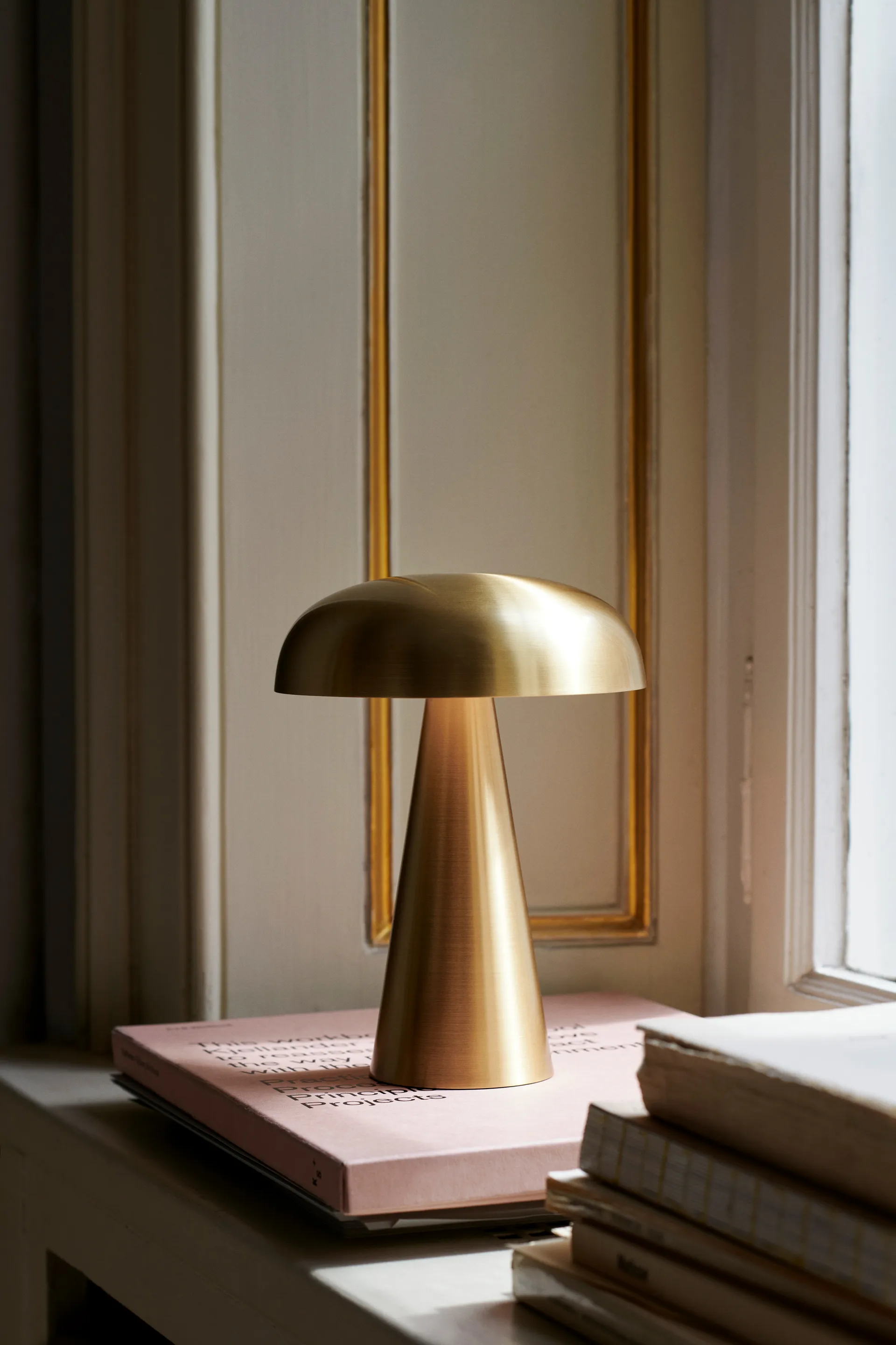 Lampe de table Como portable SC53, Brass &Tradition