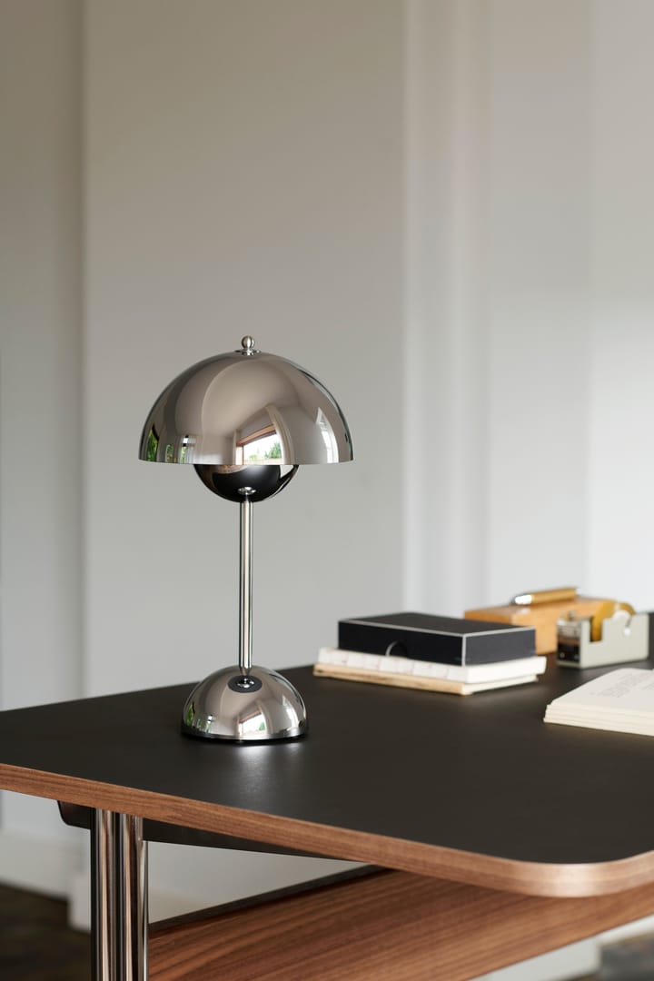 Lampe de table Flowerpot portable VP9 - Chrome - &Tradition
