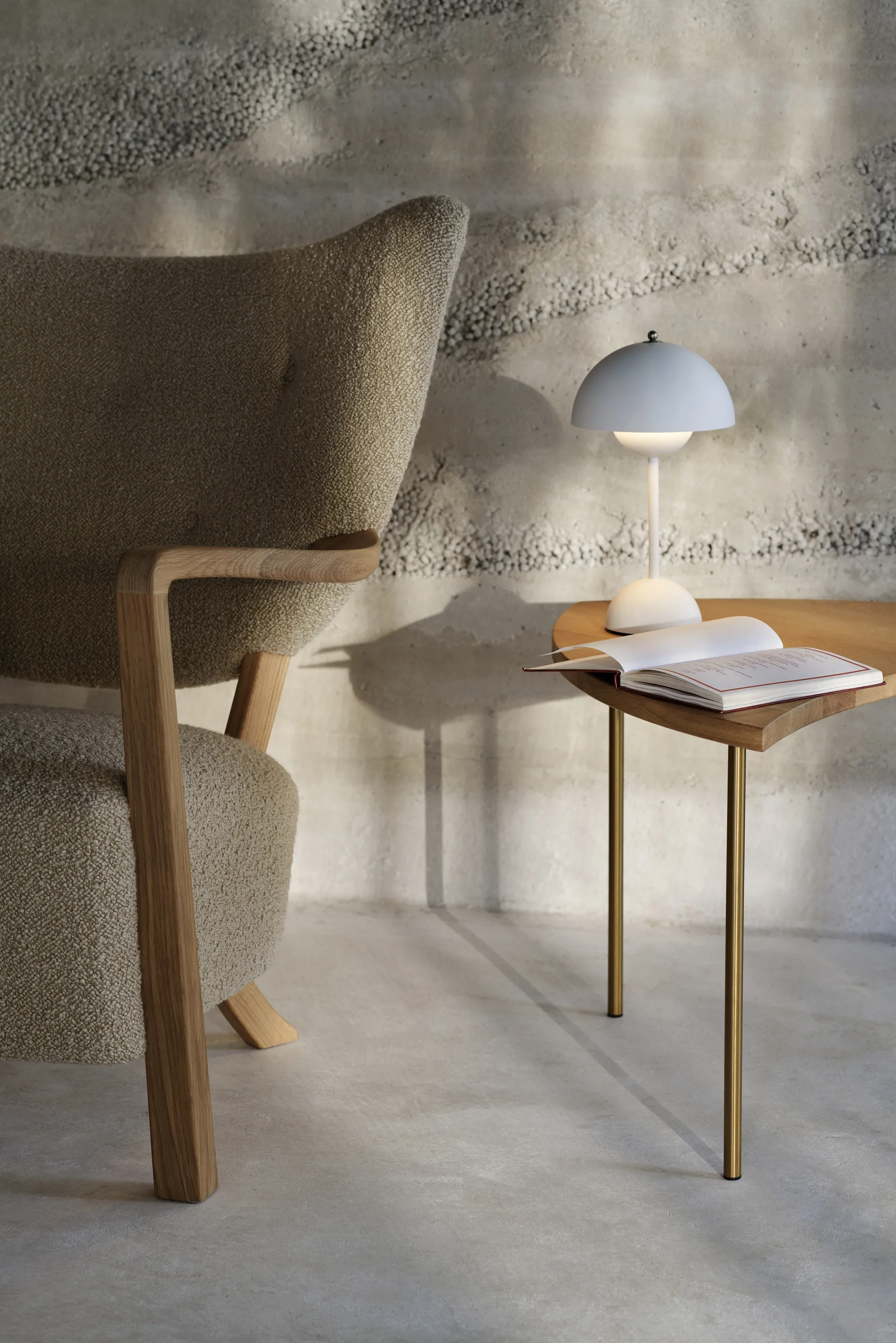 Lampe de table Flowerpot portable VP9, Matt white &Tradition