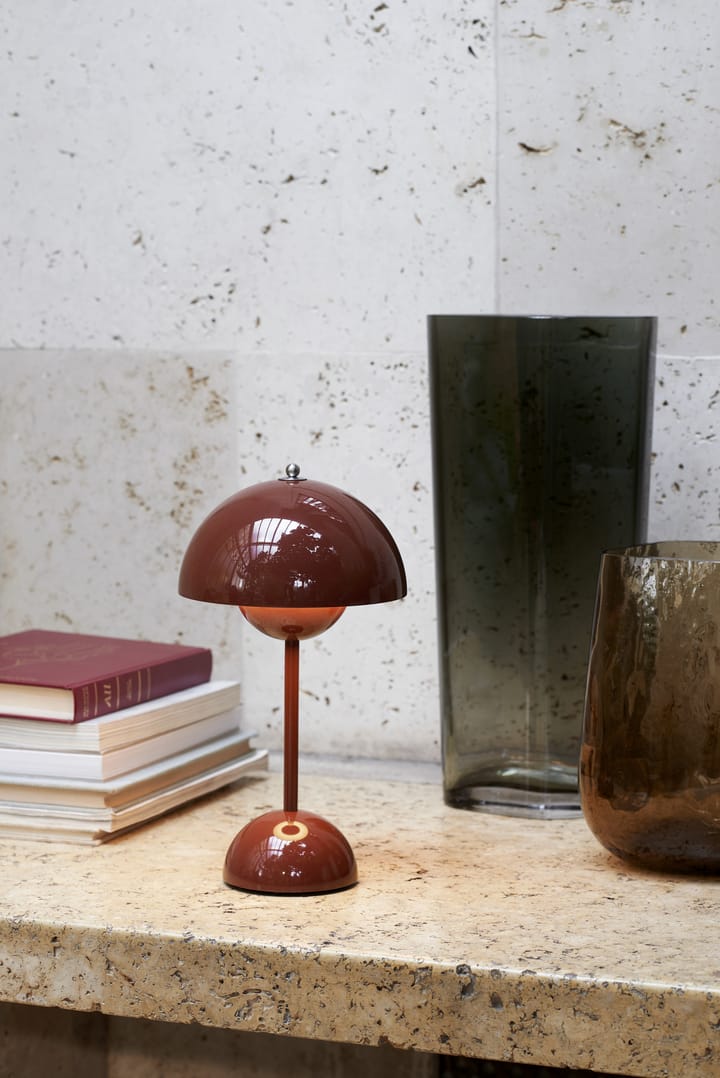 Lampe de table Flowerpot portable VP9, Red brown &Tradition