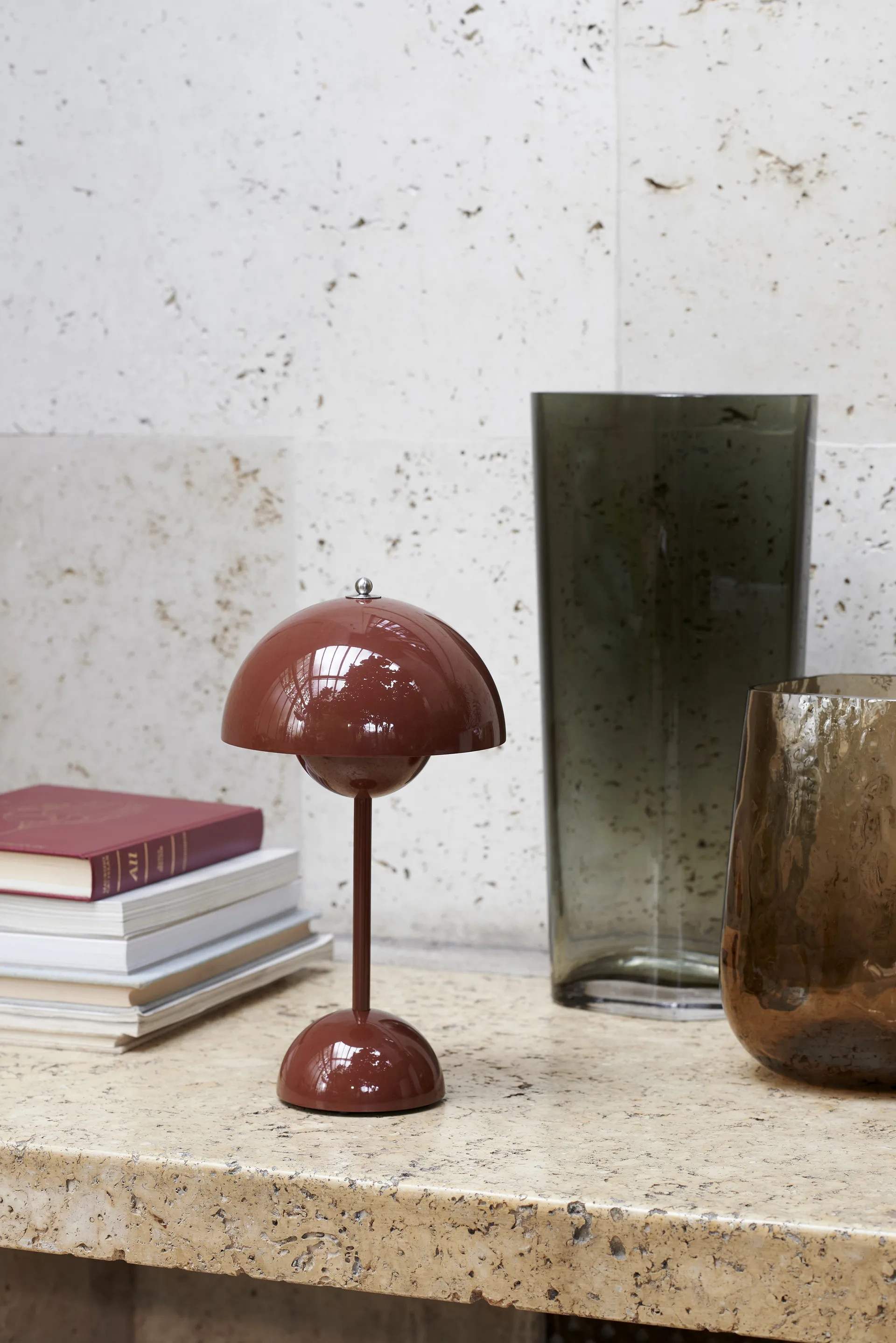 Lampe de table Flowerpot portable VP9, Red brown &Tradition