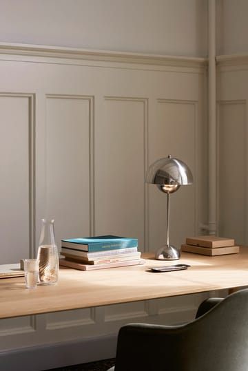 Lampe de table FlowerPot VP3 - Chrome-plated - &Tradition