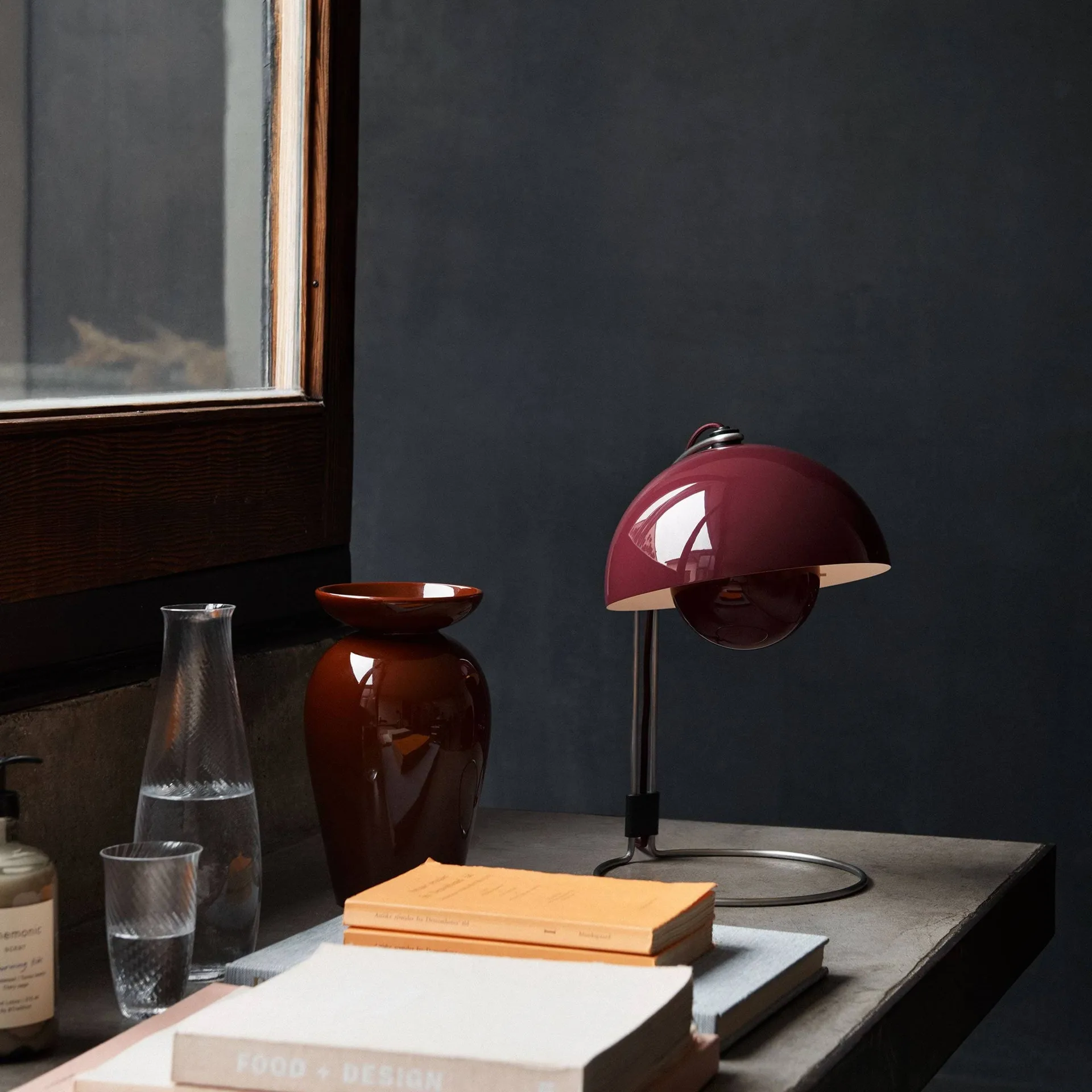Lampe de table FlowerPot VP4, Dark plum &Tradition