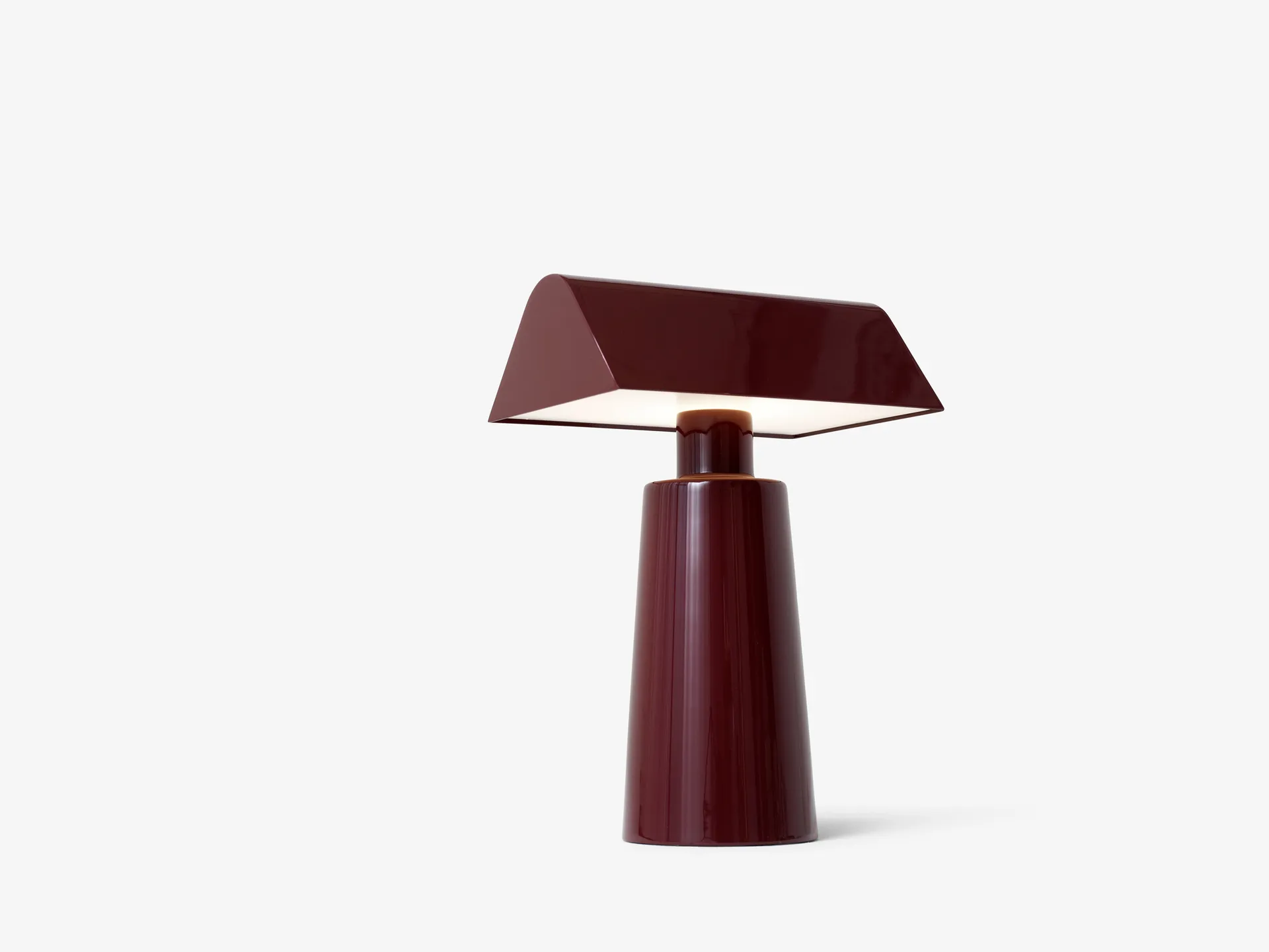 Lampe de table portable Caret MF1, Dark burgundy &Tradition