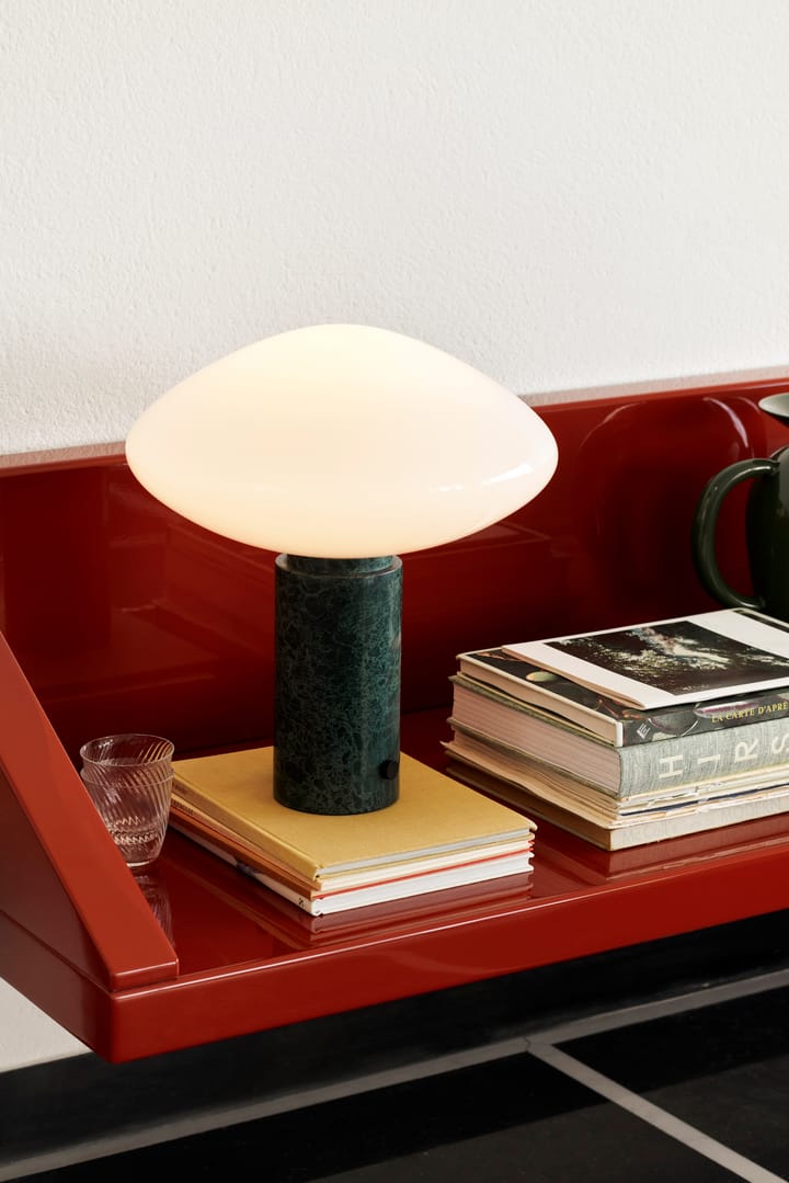 Mist AP17 Lampe à poser Ø37 cm, Matt White & Guatemala Verde &Tradition