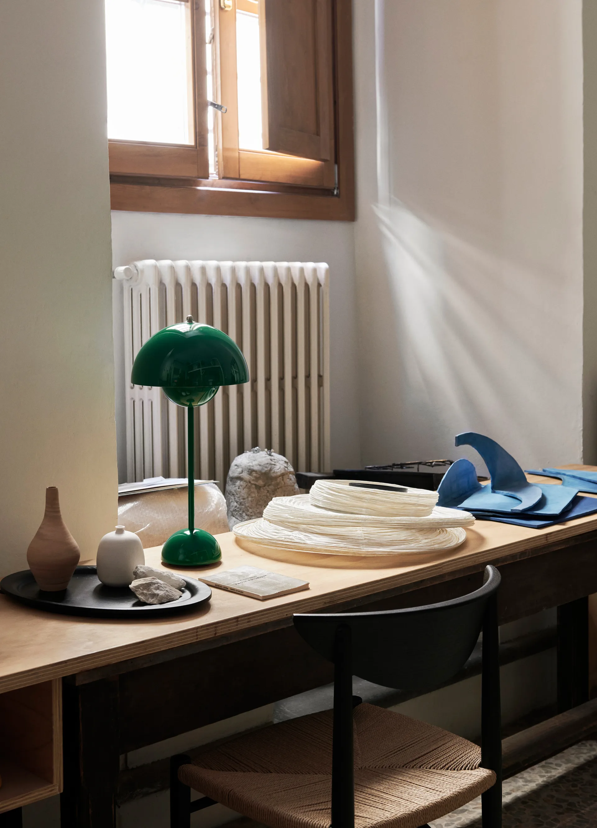 Plateau Collect SC64 28 cm, Chêne teinté noir &Tradition