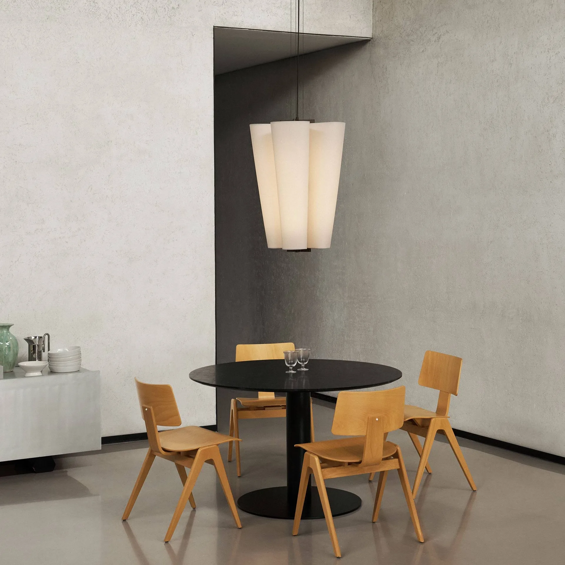 Suspension Bella chandelier, SC115, Bronzed & Soft Canvas, Ø54 cm &Tradition