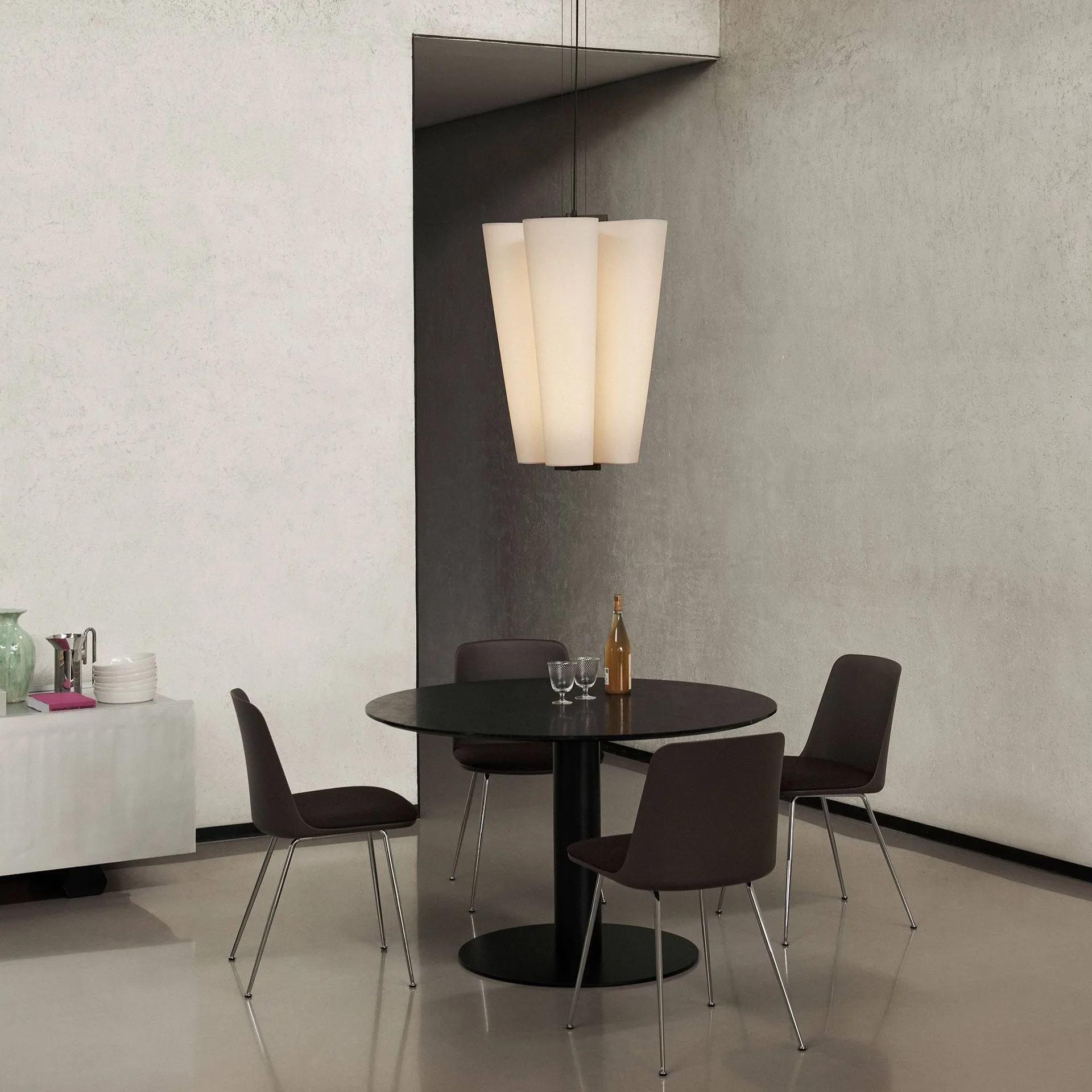 Suspension Bella chandelier, SC115, Bronzed & Soft Canvas, Ø54 cm &Tradition