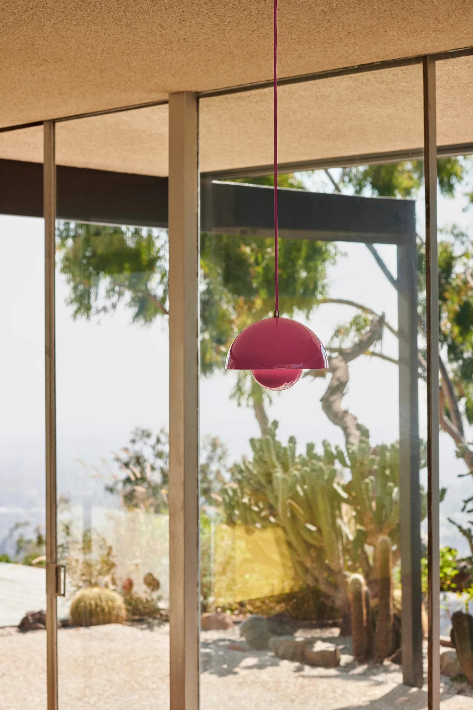 Suspension Flowerpot VP1, Tangy pink &Tradition