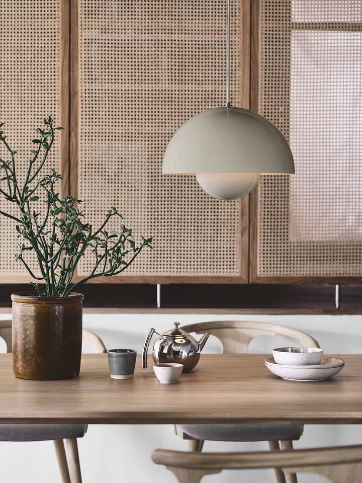 Suspension Flowerpot VP7, Beige-Rouge &Tradition