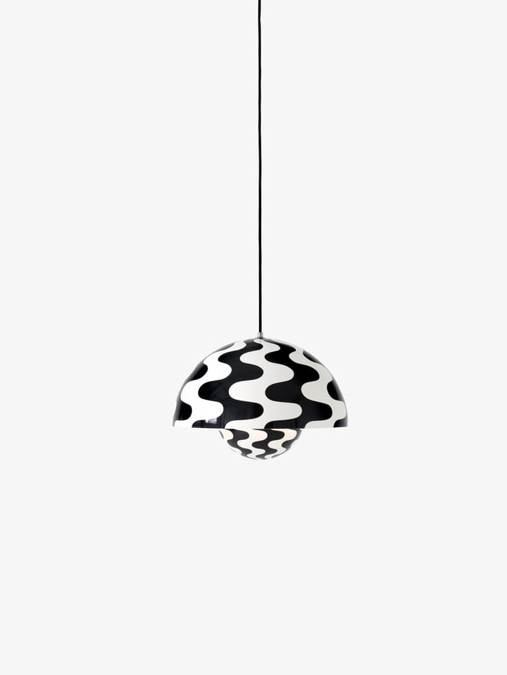 Suspension Flowerpot VP7, Black-white pattern &Tradition