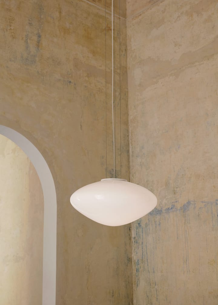 Suspension Mist AP20 Ø56 cm, White-opal glass &Tradition