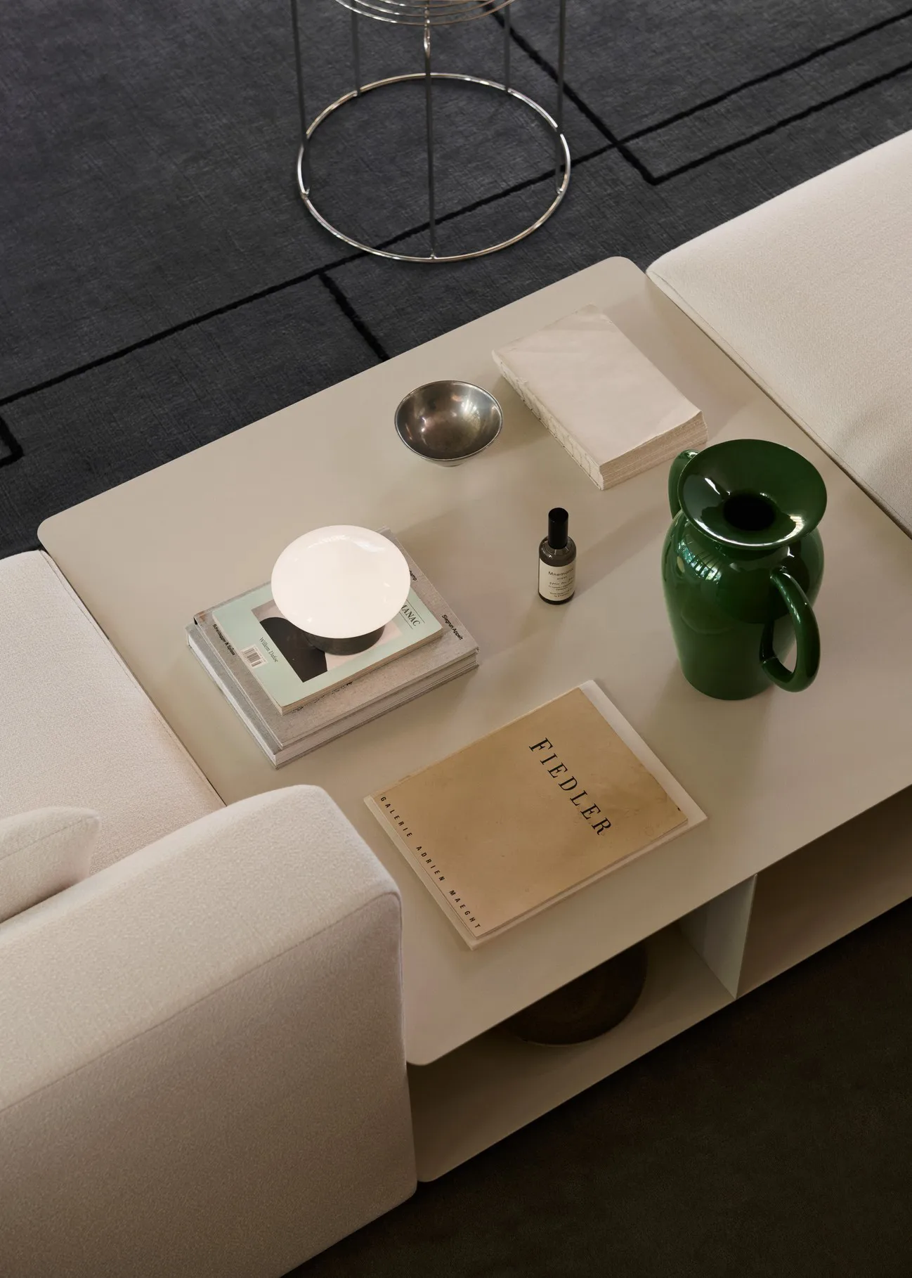 Table basse Develius EV3, Steel ivory, Ø89x40 cm &Tradition