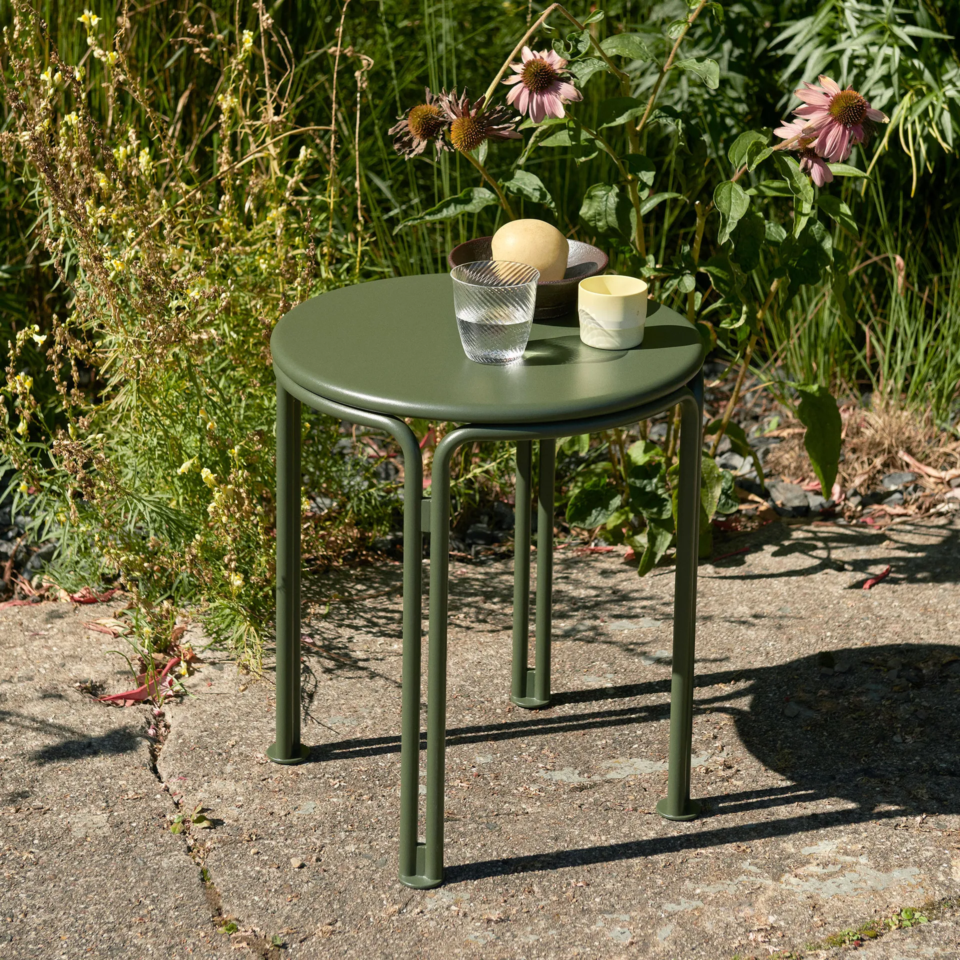 Table d'appoint Thorvald SC102, Bronze green &Tradition