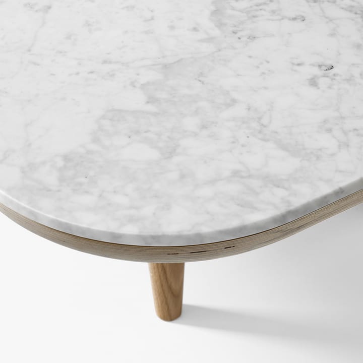 Table Fly SC4 - chêne huilé clair + marbre blanc - &Tradition