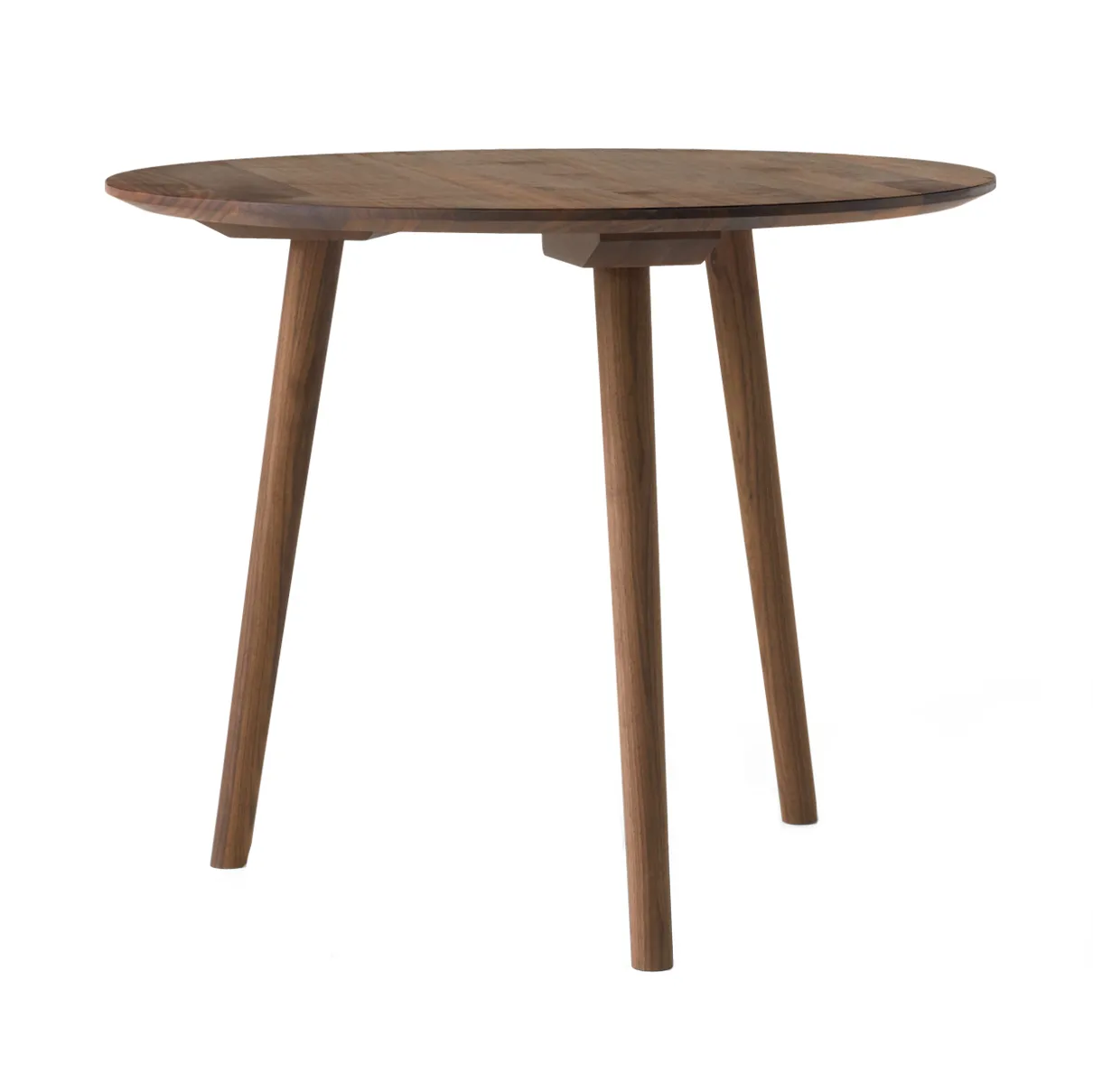 Table In Between SK3, Noyer &Tradition