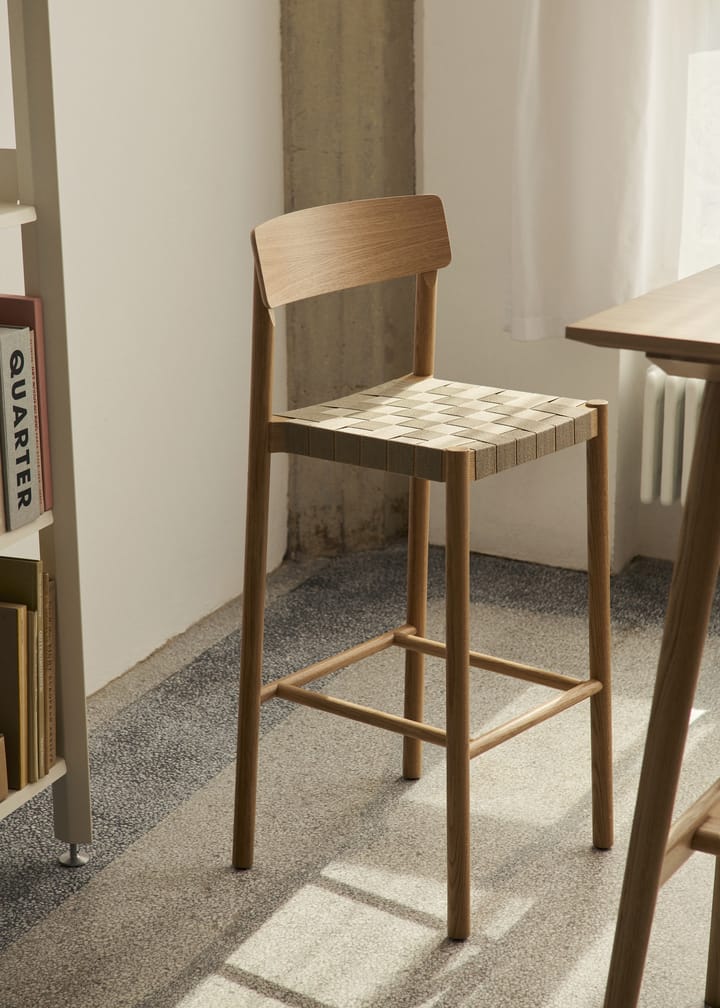 Tabouret de bar Betty TK15 Bar Chair 75 cm, Chêne fumé-lin naturel &Tradition