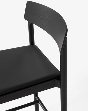 Tabouret de bar Betty TK17 Bar Chair 75 cm - Cuir noir Noble-frêne laqué noir - &Tradition