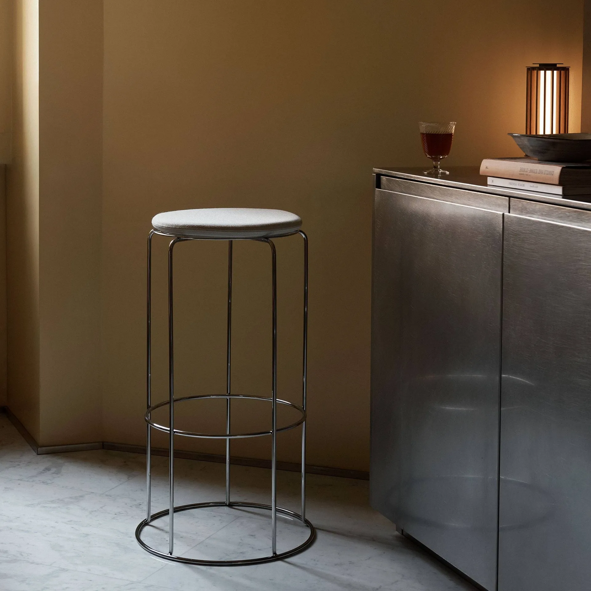 Tabouret de bar Wire VP16, Acier inoxydable, 75 cm &Tradition