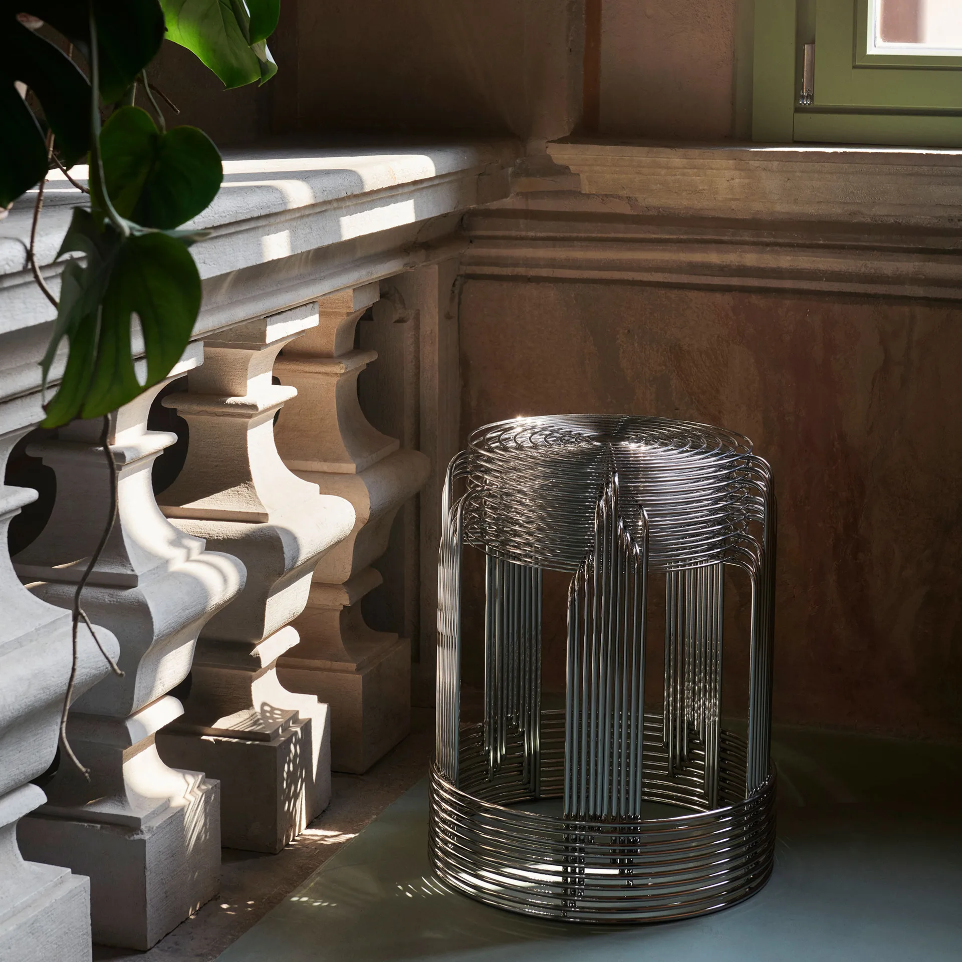 Tabouret Wire VP11, Stainless steel &Tradition