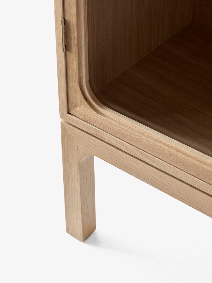Trace SC87 Vitrine 50x192x40 cm, Natural natural oak &Tradition
