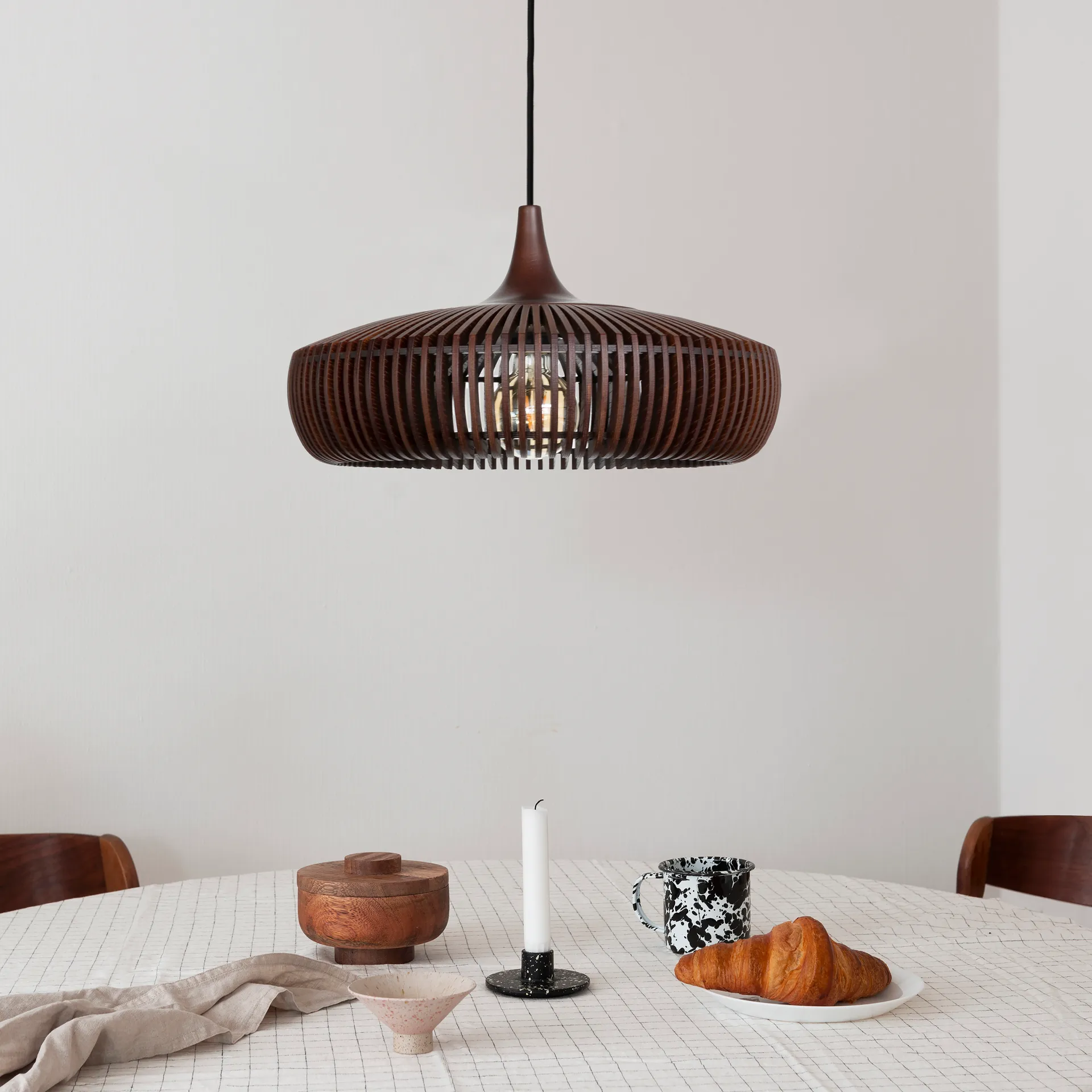 Abat-jour Clava Dine Wood Ø43 cm, Dark oak Umage