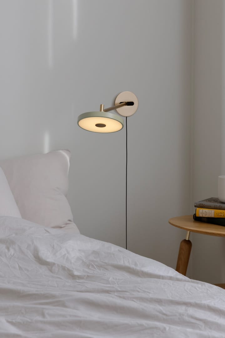 Applique murale Asteria Wall long, Nuance olive Umage