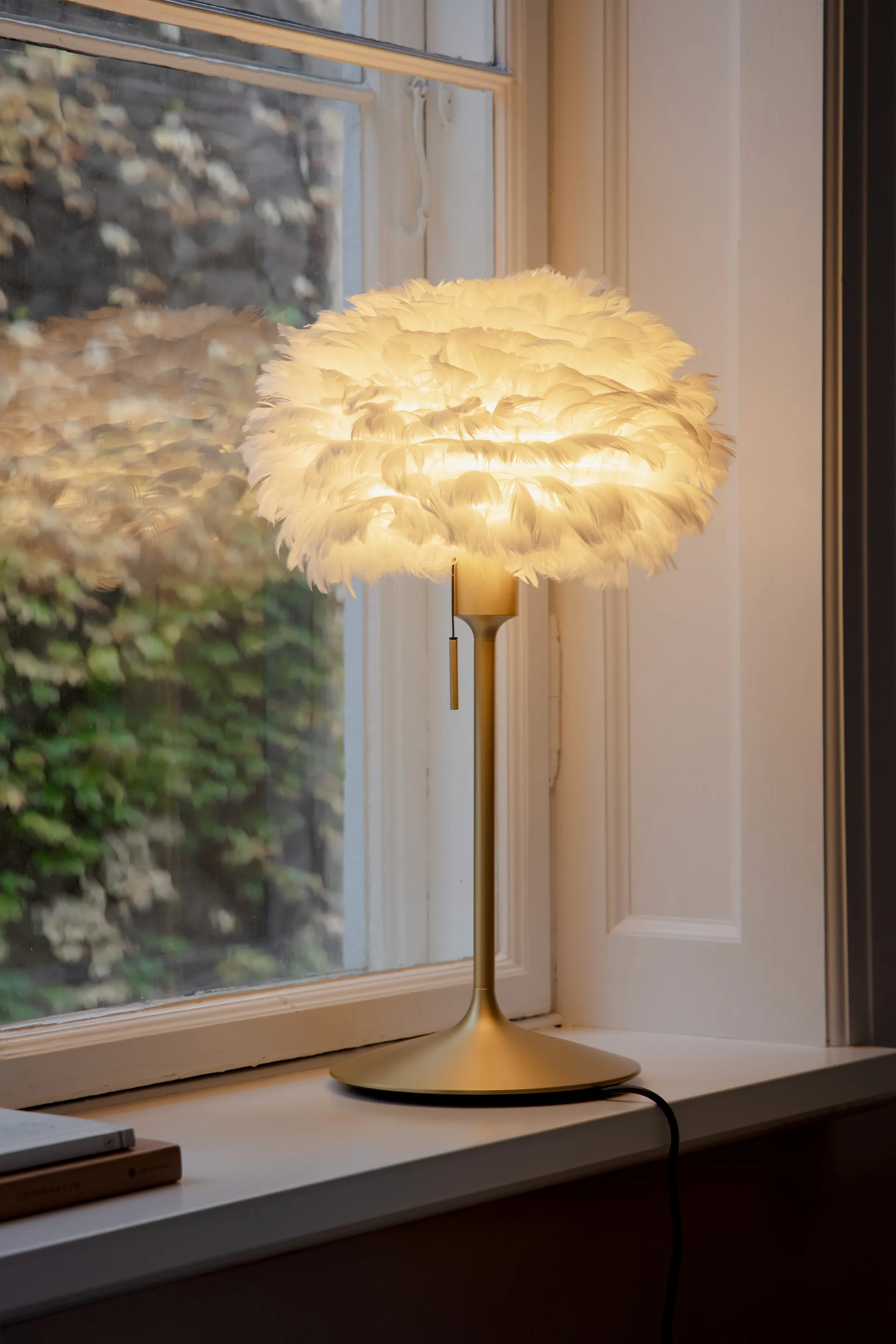 Lampe de table Eos mini, Blanc-Laiton brossé Umage