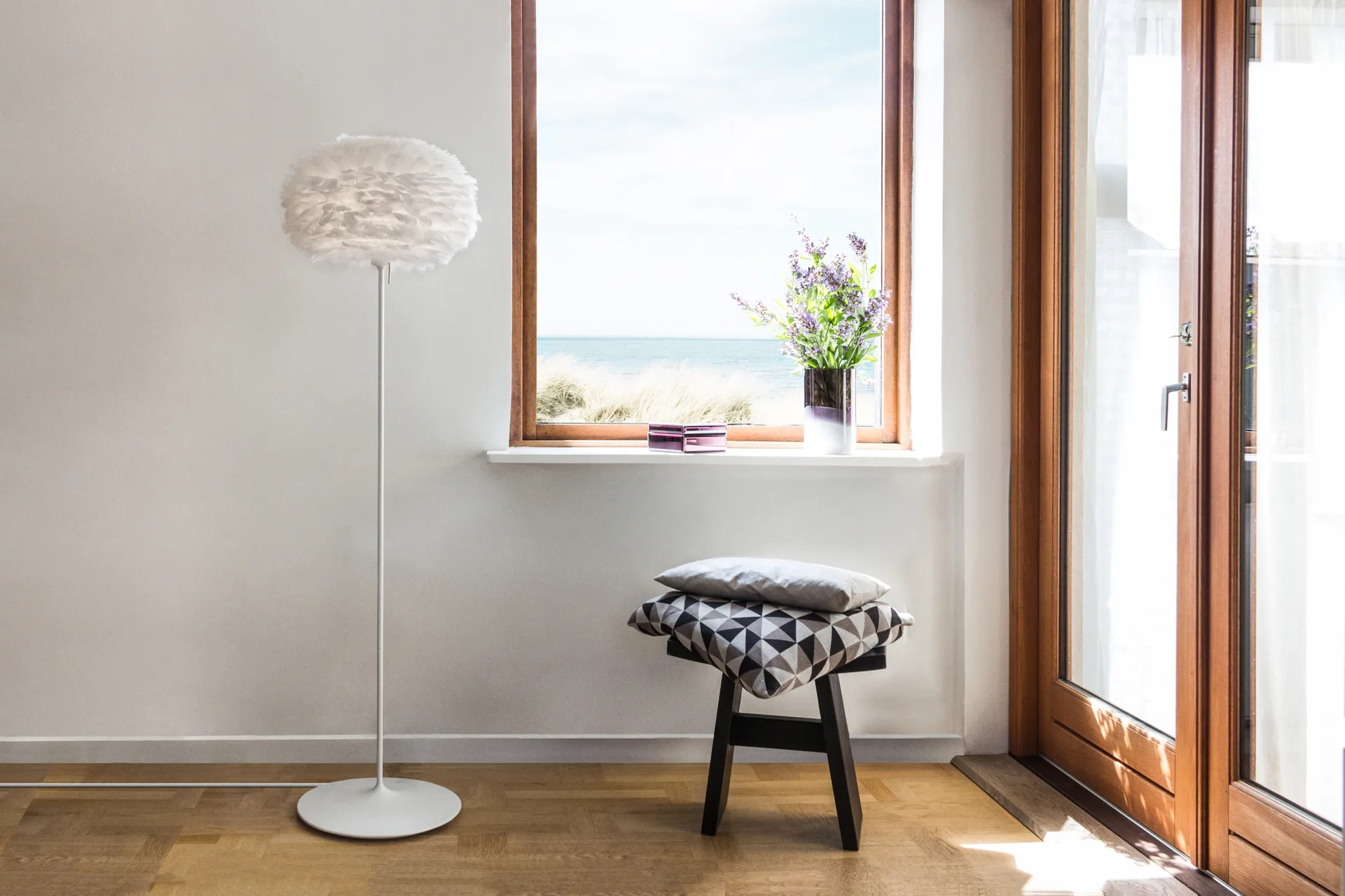Lampe sur pied Eos medium white,  Umage