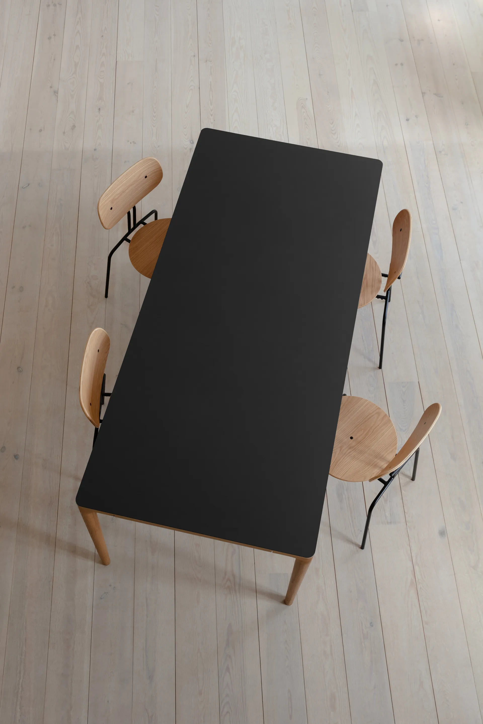 Table à manger Heart'n'Soul 90x200 cm, Oak-obsidian black Umage