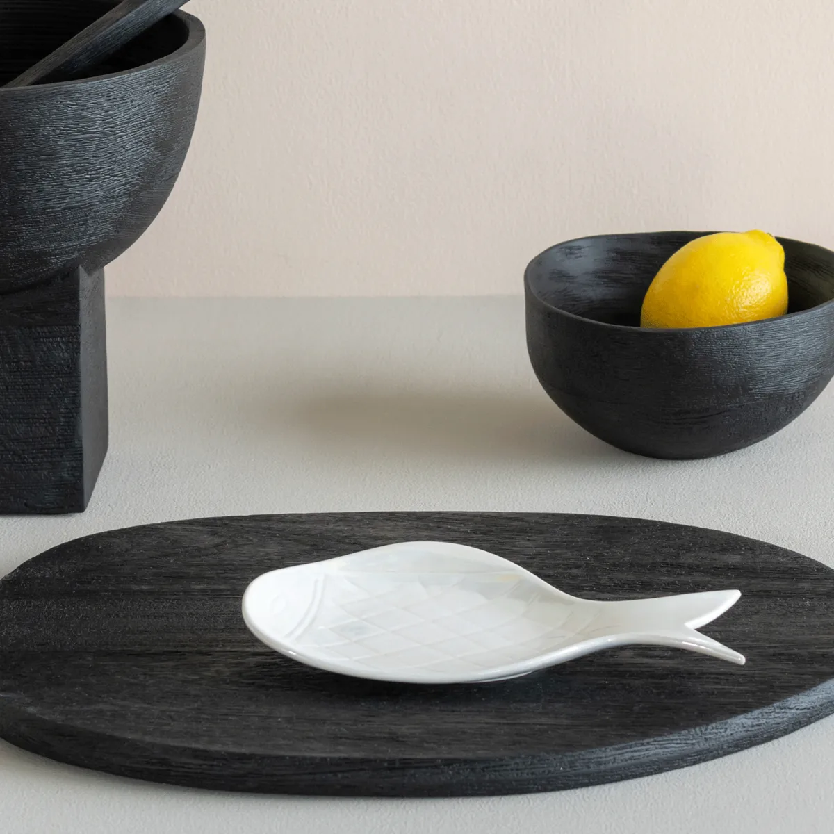 Bol Fish 16 cm, Mother of pearl URBAN NATURE CULTURE