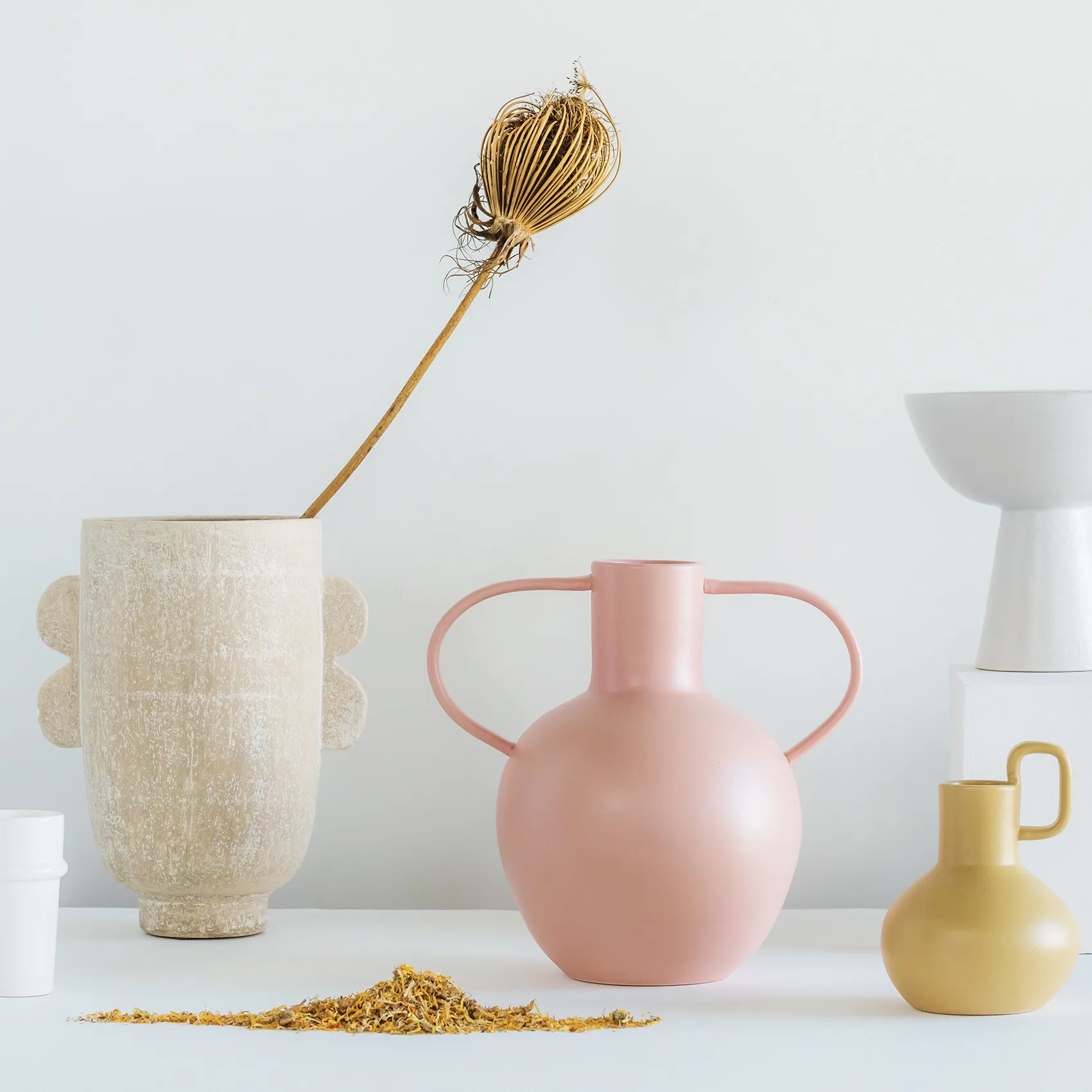 Vase Darius 30 cm, Beige URBAN NATURE CULTURE