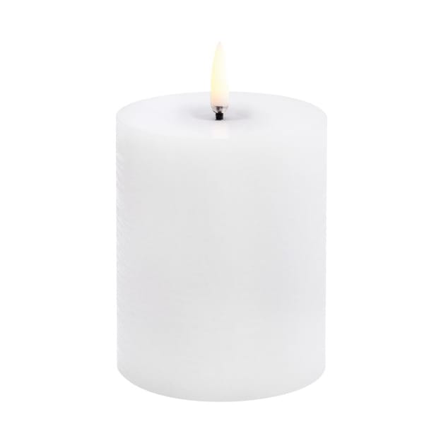 Bougie LED en bloc Uyuni Melted - Blanc rustique, Ø7,8x10 cm - Uyuni Lighting