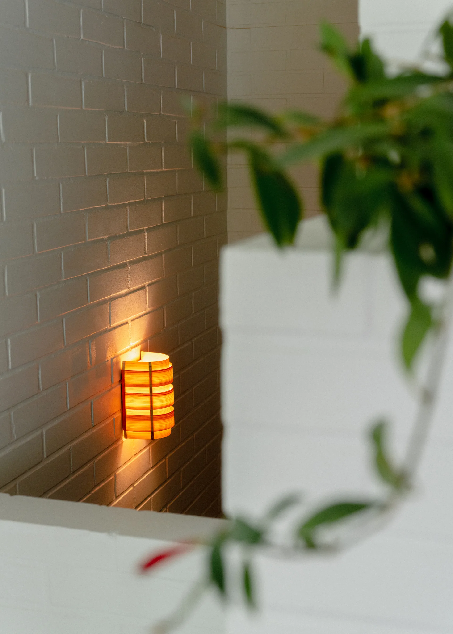 Applique murale 1004 Hans Wall Light, Pin en huile-cire mat, 16x24 cm Vaarnii