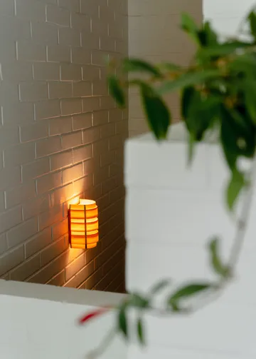 Applique murale 1004 Hans Wall Light - Pin en huile-cire mat, 16x24 cm - Vaarnii