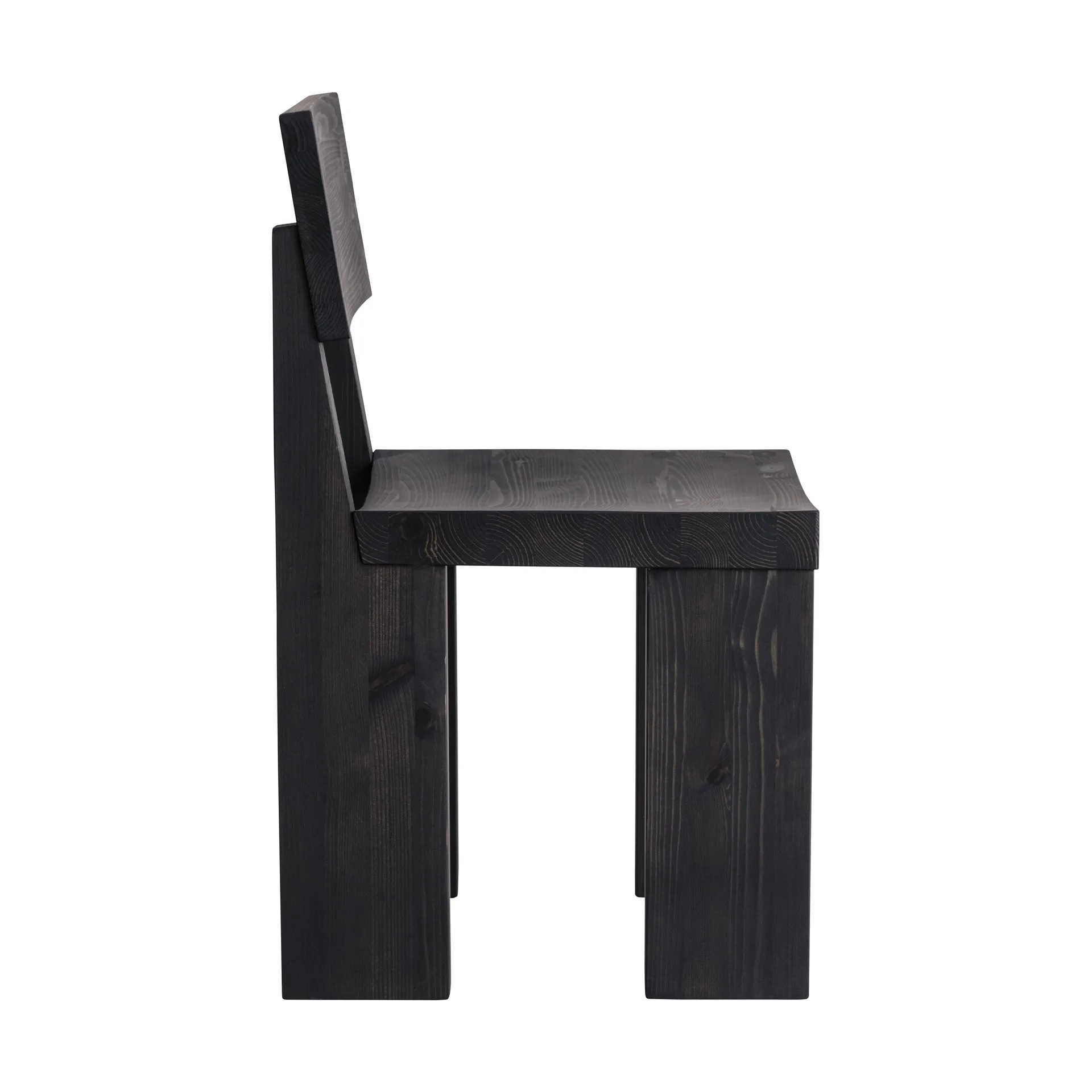 Chaise 001 Dining Chair, Pin noir teinté Vaarnii
