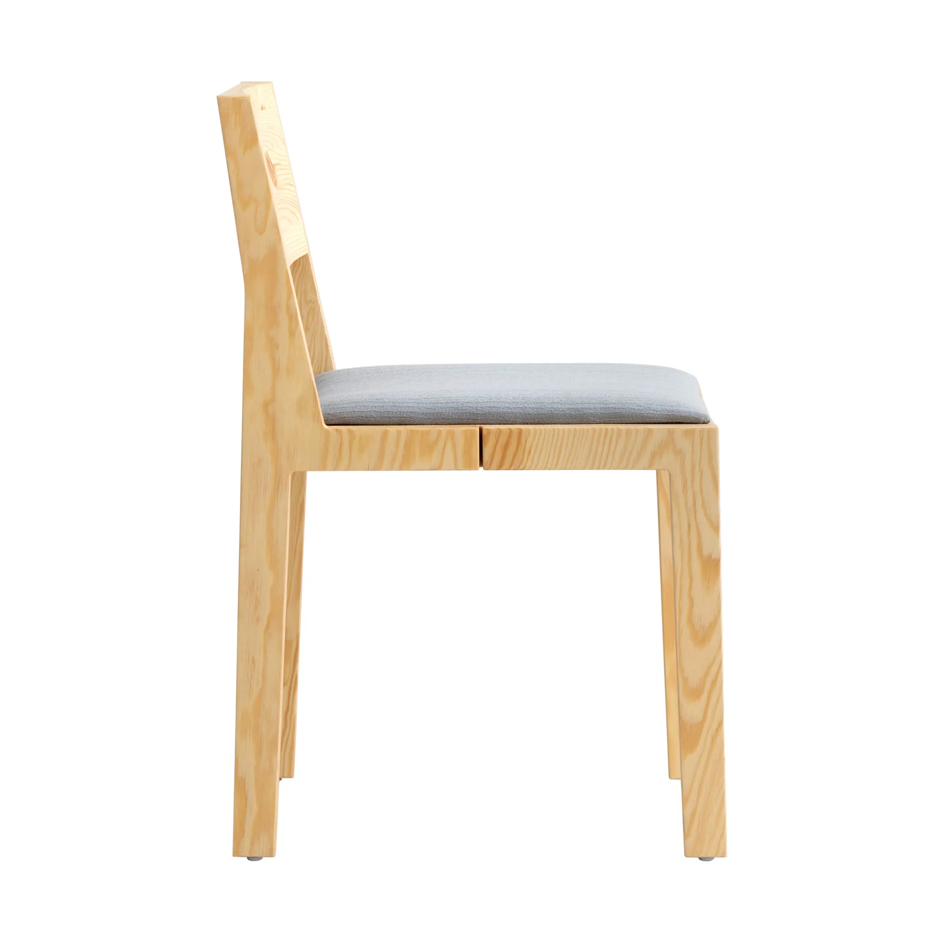 Chaise 016 Maasto Dining Chair, Pin en huile-cire mat, assise tapissée grise Vaarnii