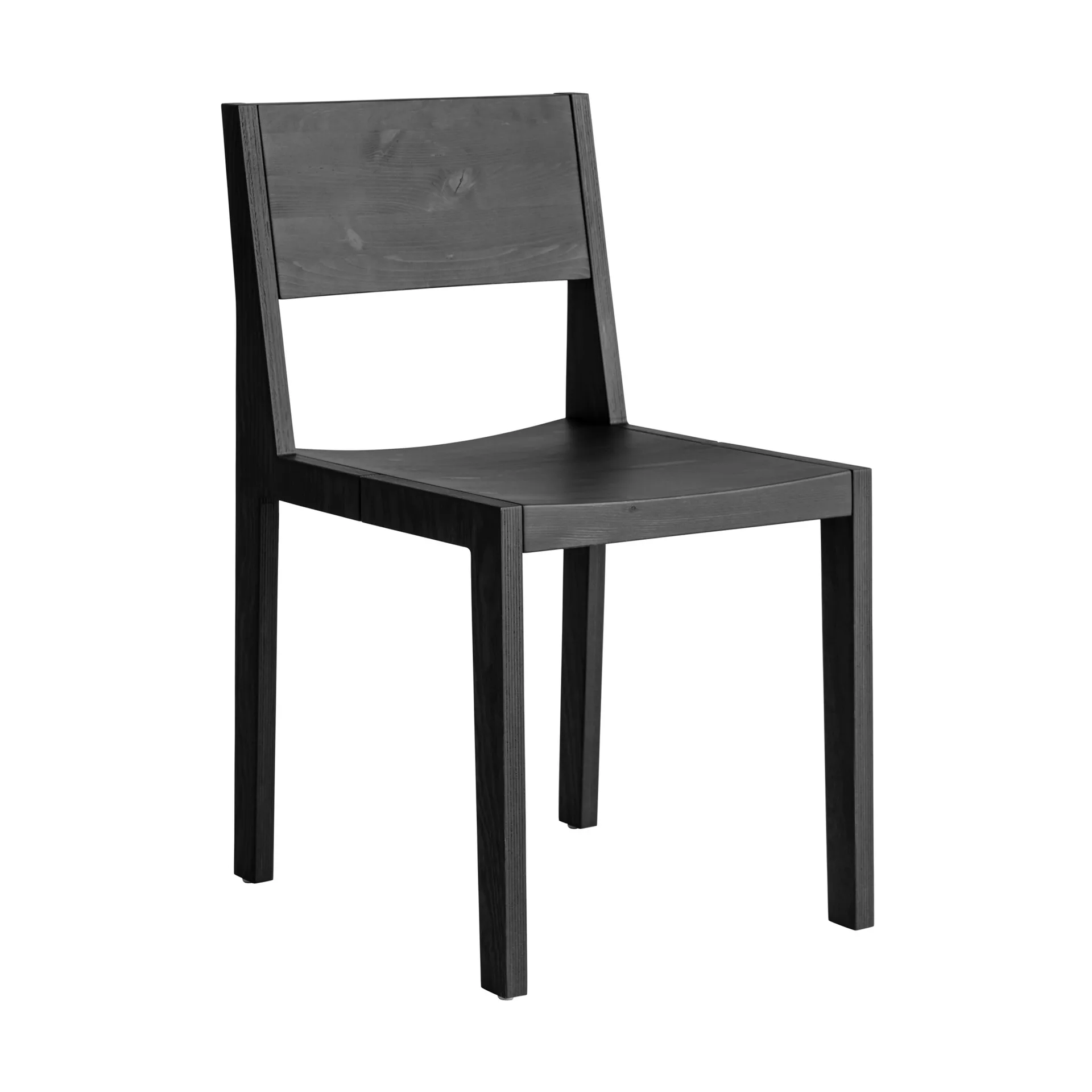 Chaise 016 Maasto Dining Chair, Pin teinté noir Vaarnii