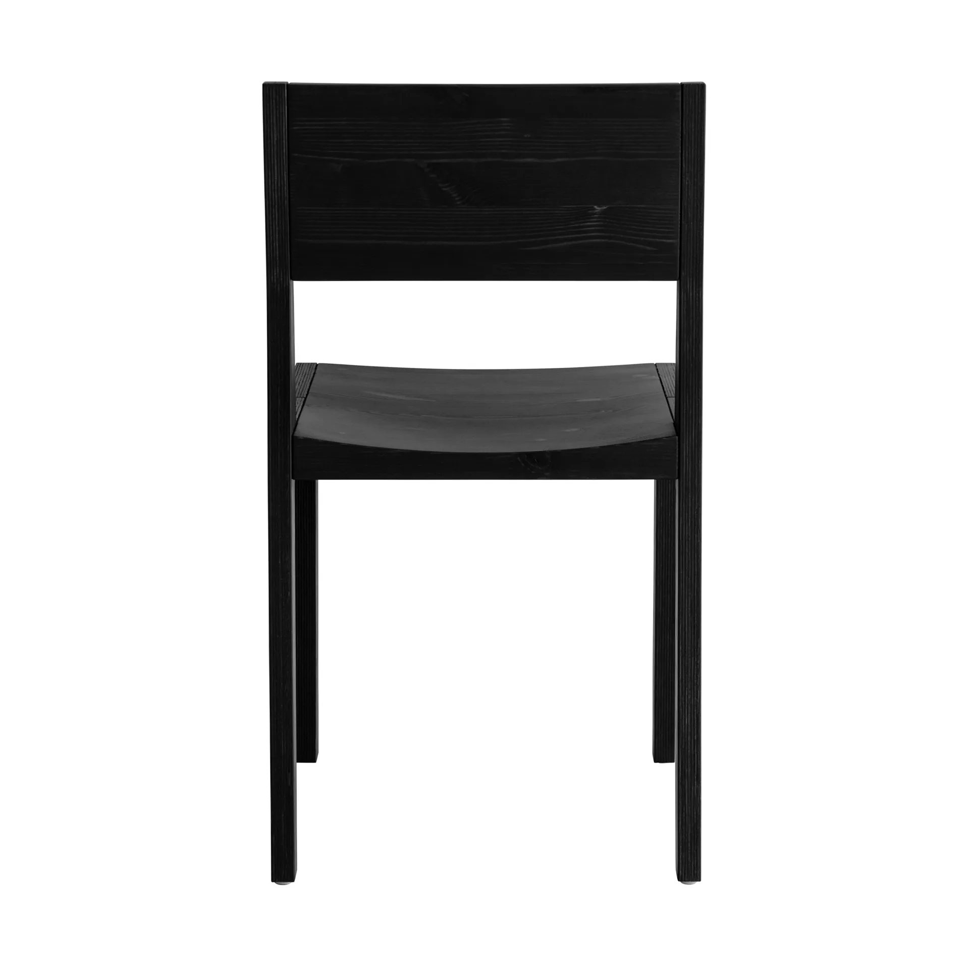 Chaise 016 Maasto Dining Chair, Pin teinté noir Vaarnii