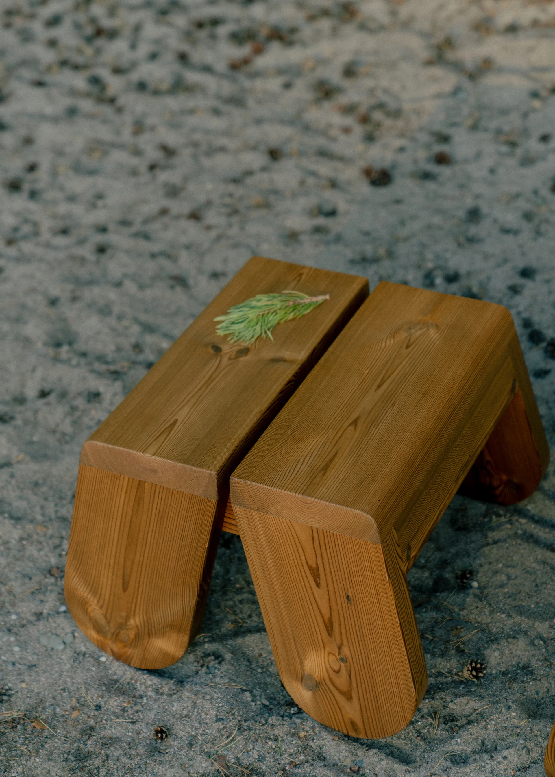 Pouf repos-pieds 015 Peace Outdoor Foot Stool, Pin traité thermiquement Vaarnii