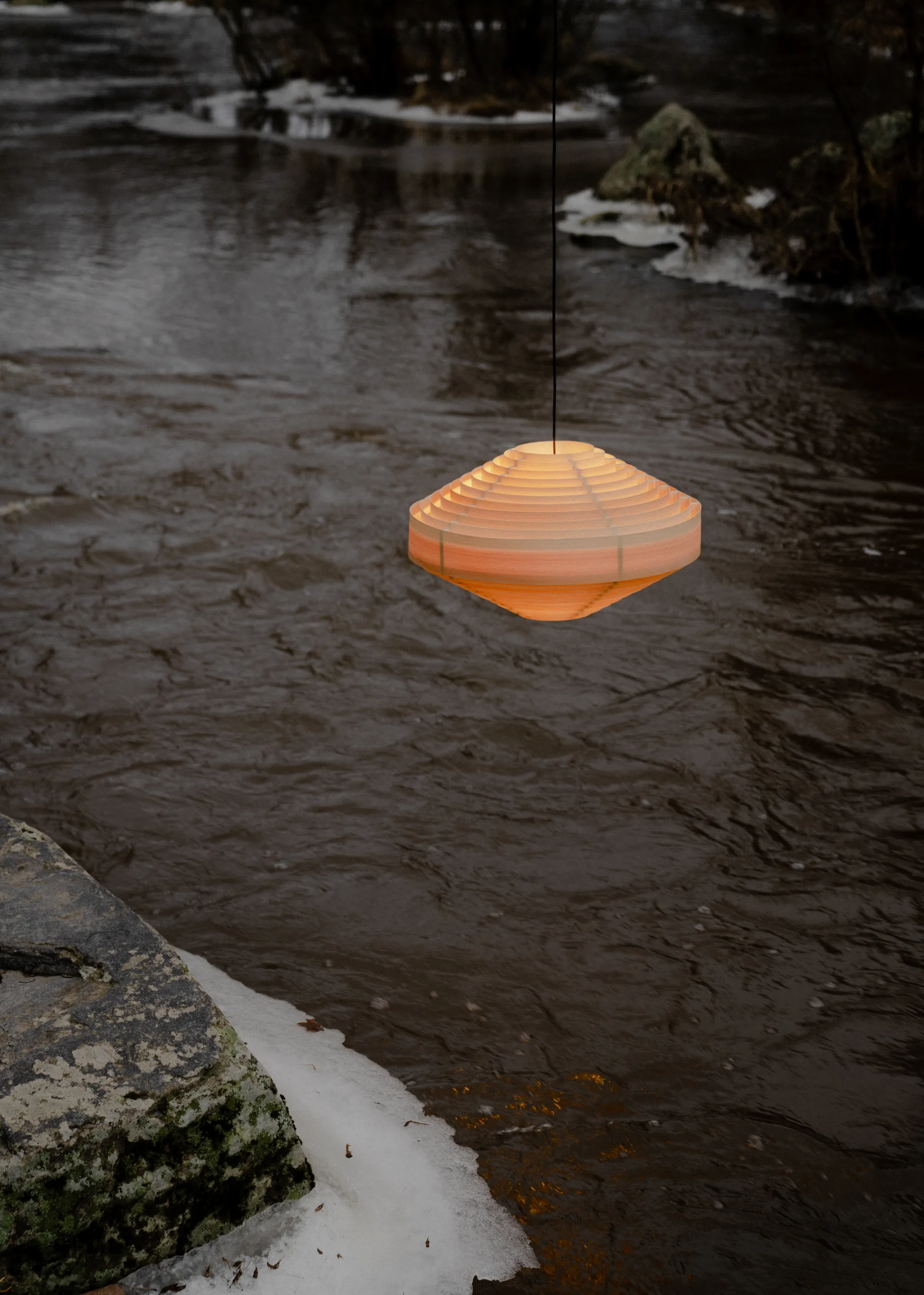 Suspension 1001 Hans Pendant, Pin en huile-cire mat, Ø38 cm Vaarnii