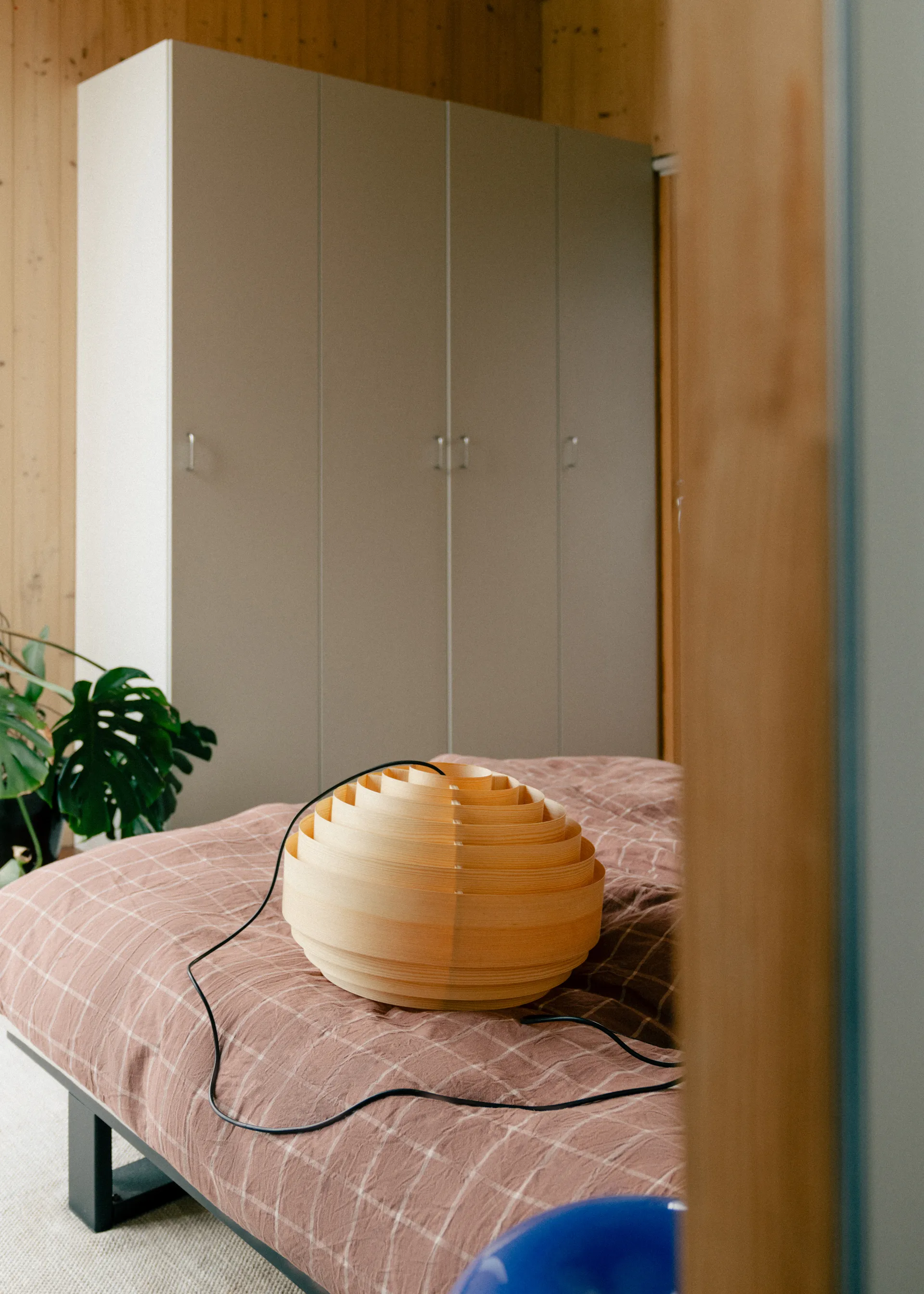 Suspension 1002 Hans Pendant, Pin en huile-cire mat, Ø46 cm Vaarnii