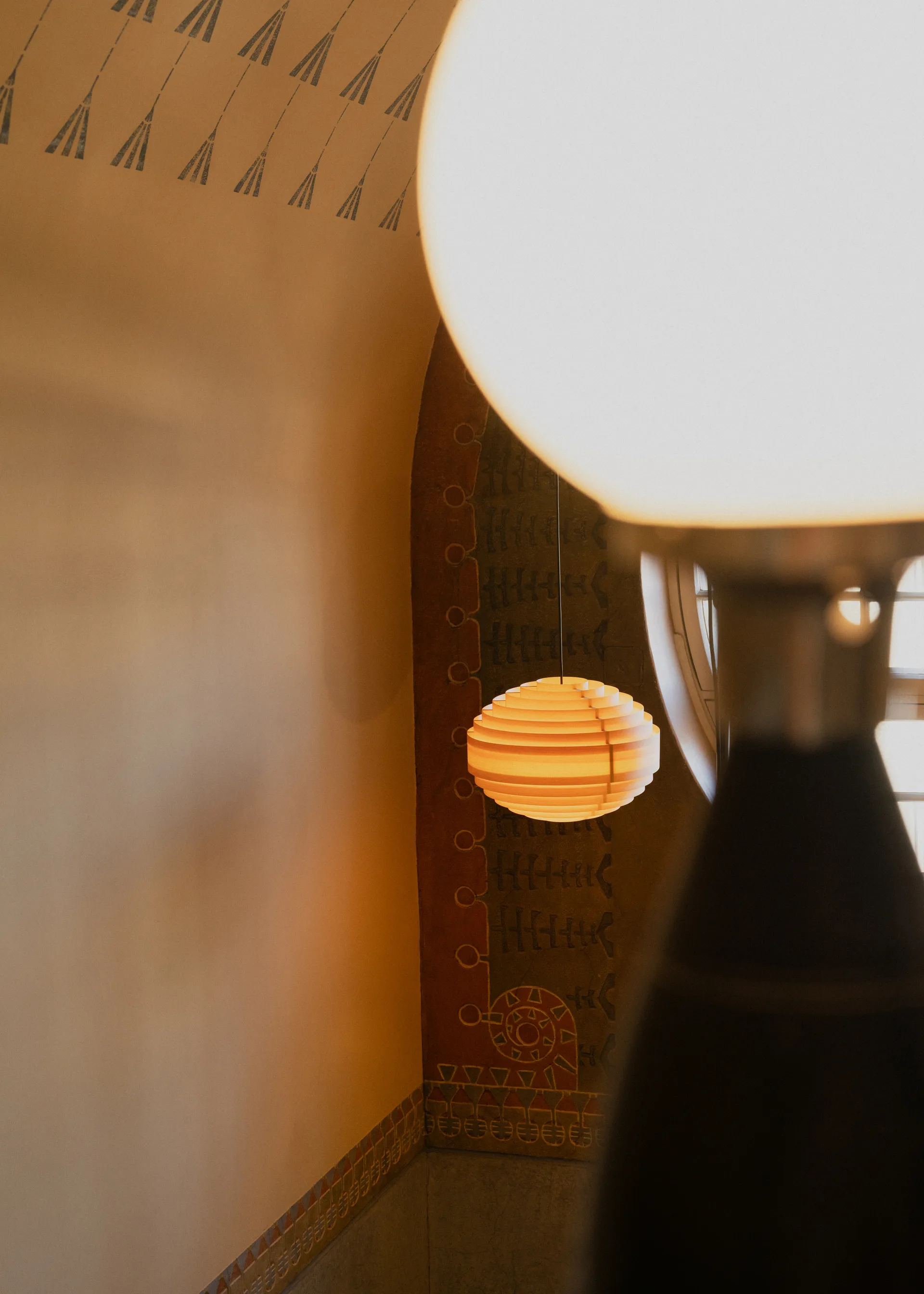 Suspension 1002 Hans Pendant, Pin en huile-cire mat, Ø46 cm Vaarnii