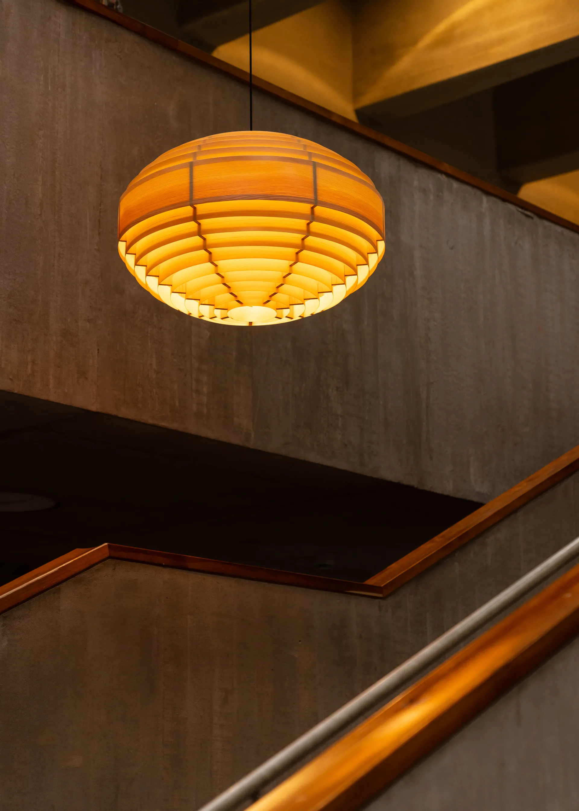 Suspension 1002 Hans Pendant, Pin en huile-cire mat, XL Ø70 cm Vaarnii