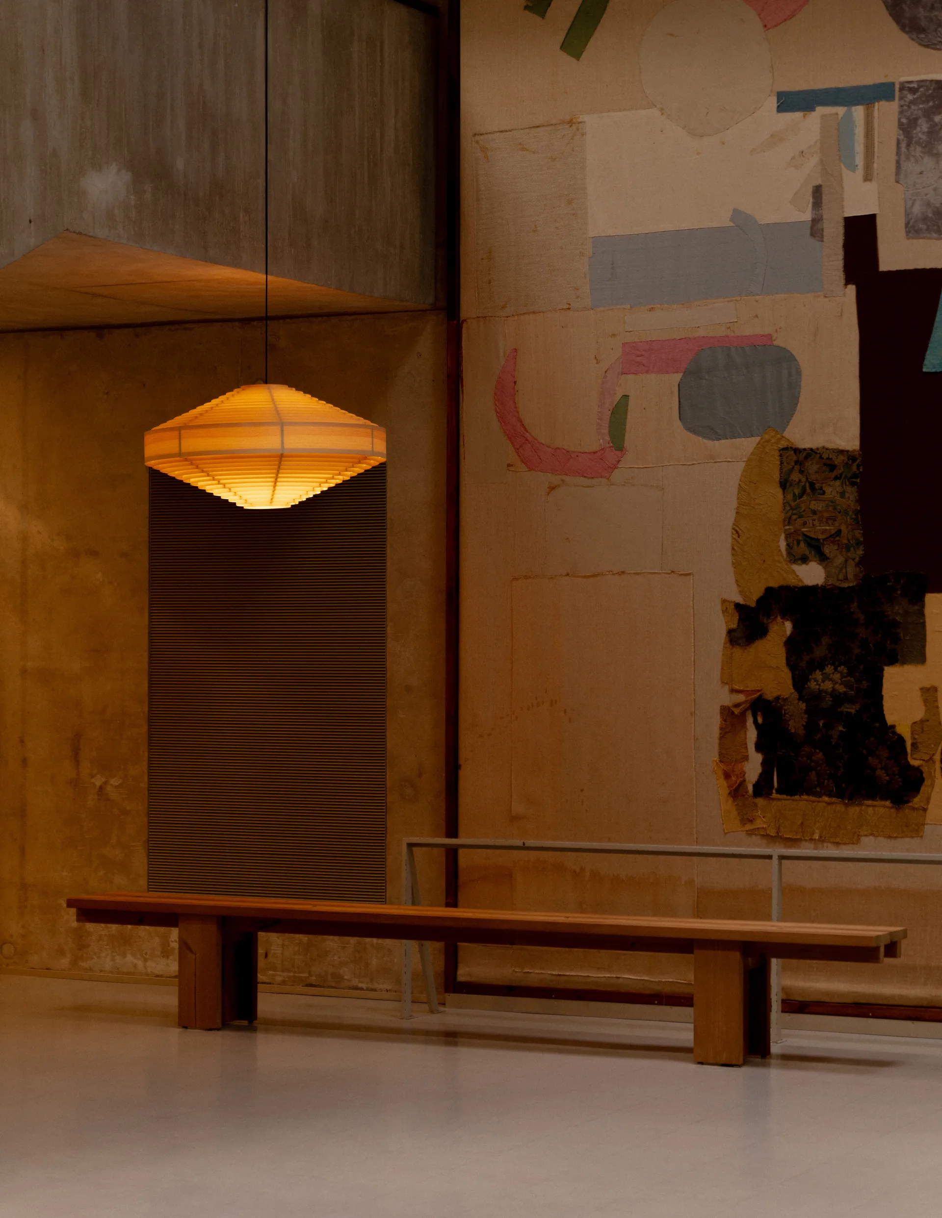 Suspension 1003 Hans Pendant, Pin en huile-cire mat, Ø60 cm Vaarnii