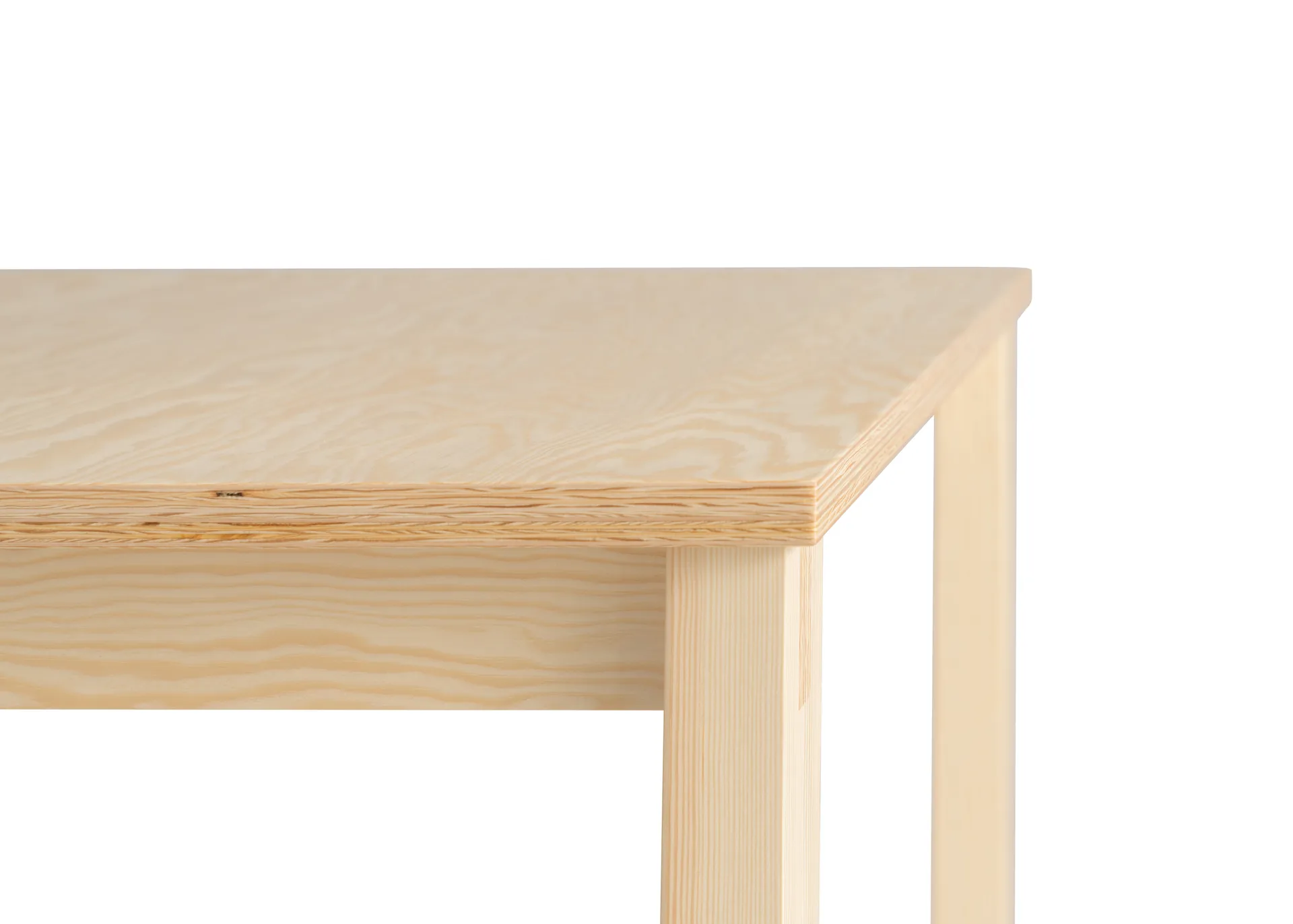 Table 016 Maasto Table, Pin en huile-cire mat, 120×120×75 cm Vaarnii