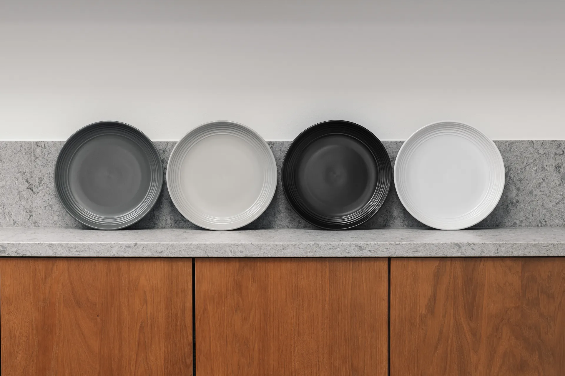 Assiette Gastro Ø25 cm, lot de 4, Blanc, gris sable, anthracite, noir Vargen & Thor