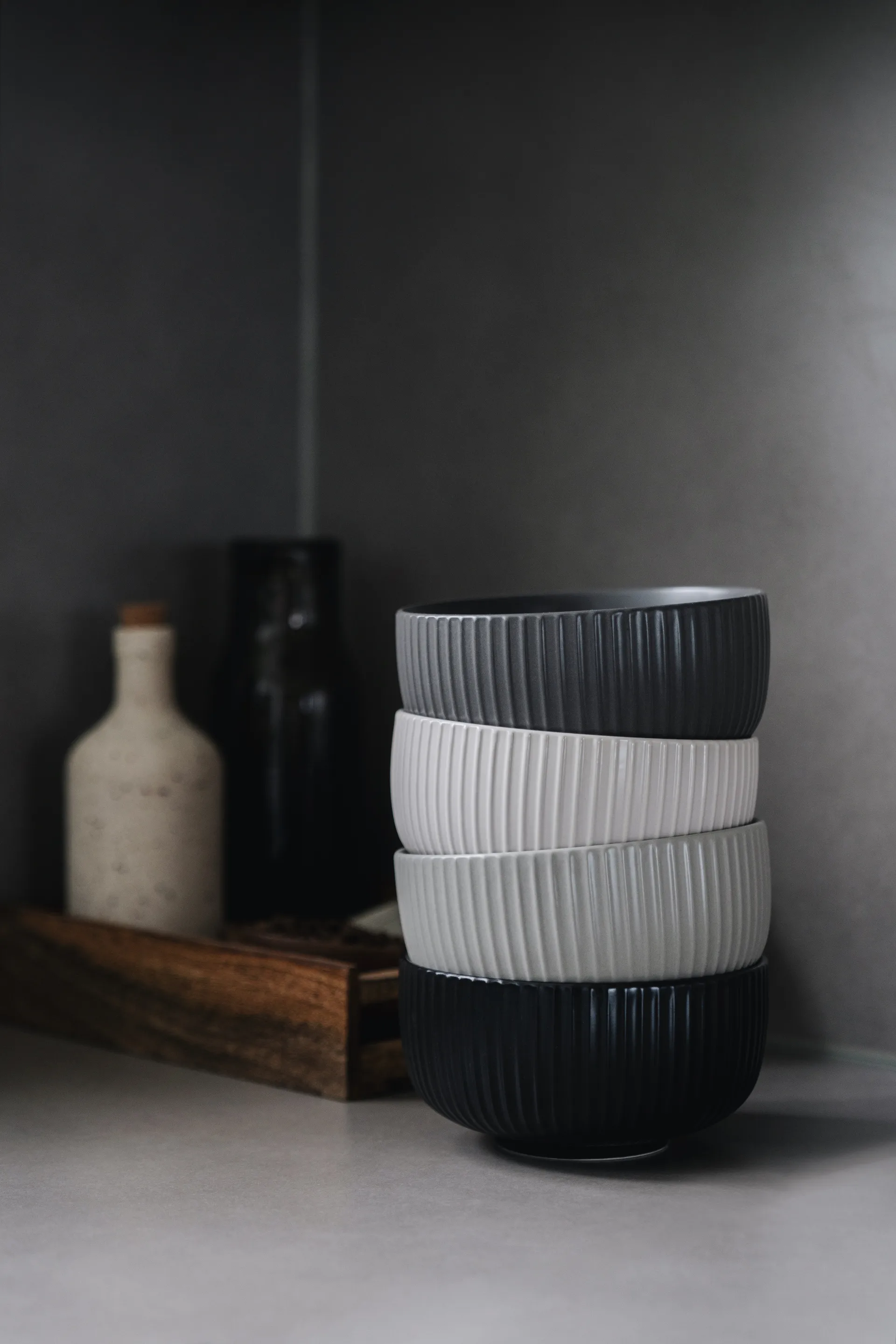 Bol à céréales Duga 70 cl, lot de 4, Blanc, gris sable, anthracite, noir Vargen & Thor