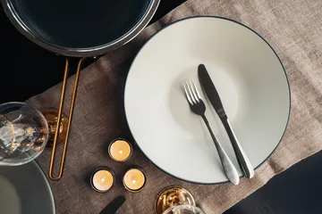 Set de couverts Nord 16 pièces - Argent poli - Vargen & Thor